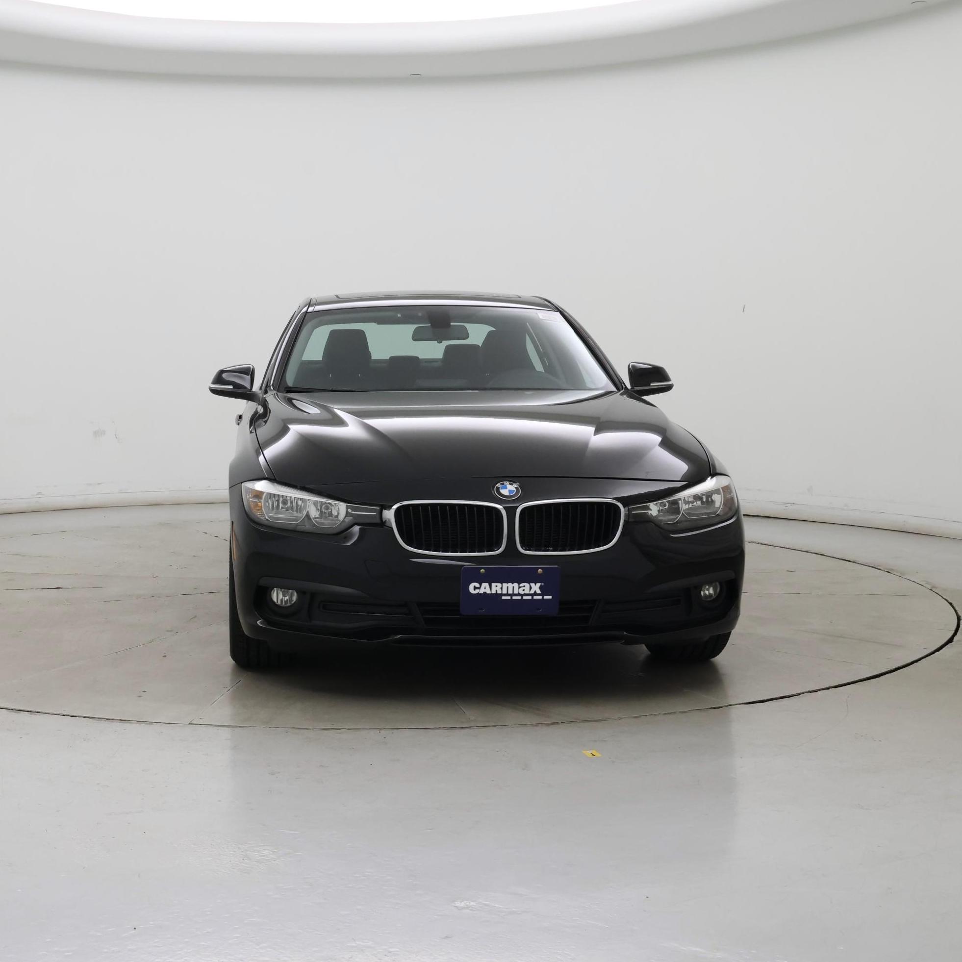Thumbnail: 2017 BMW 3 Series - 5