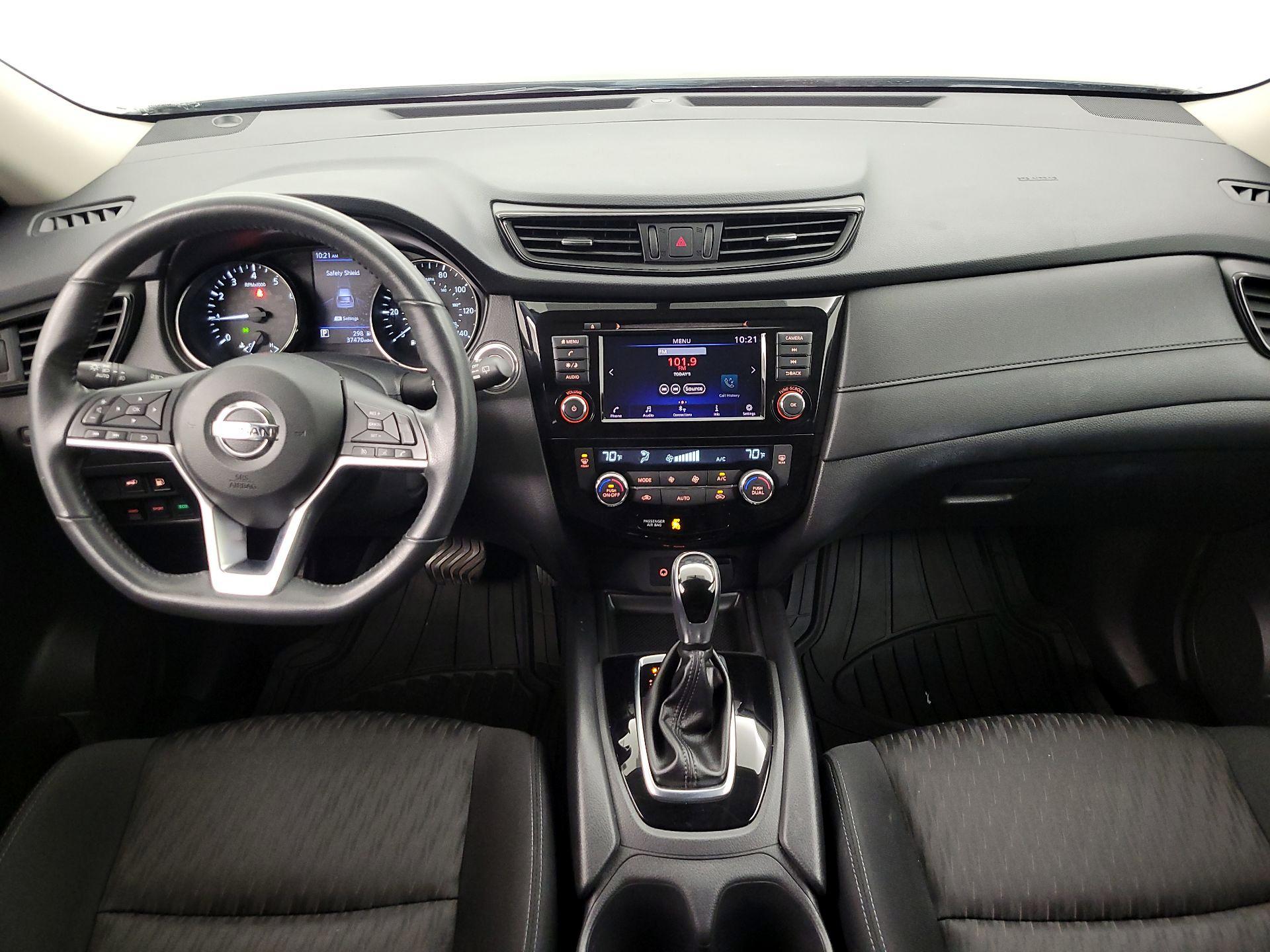 Thumbnail: 2018 Nissan Rogue - 9