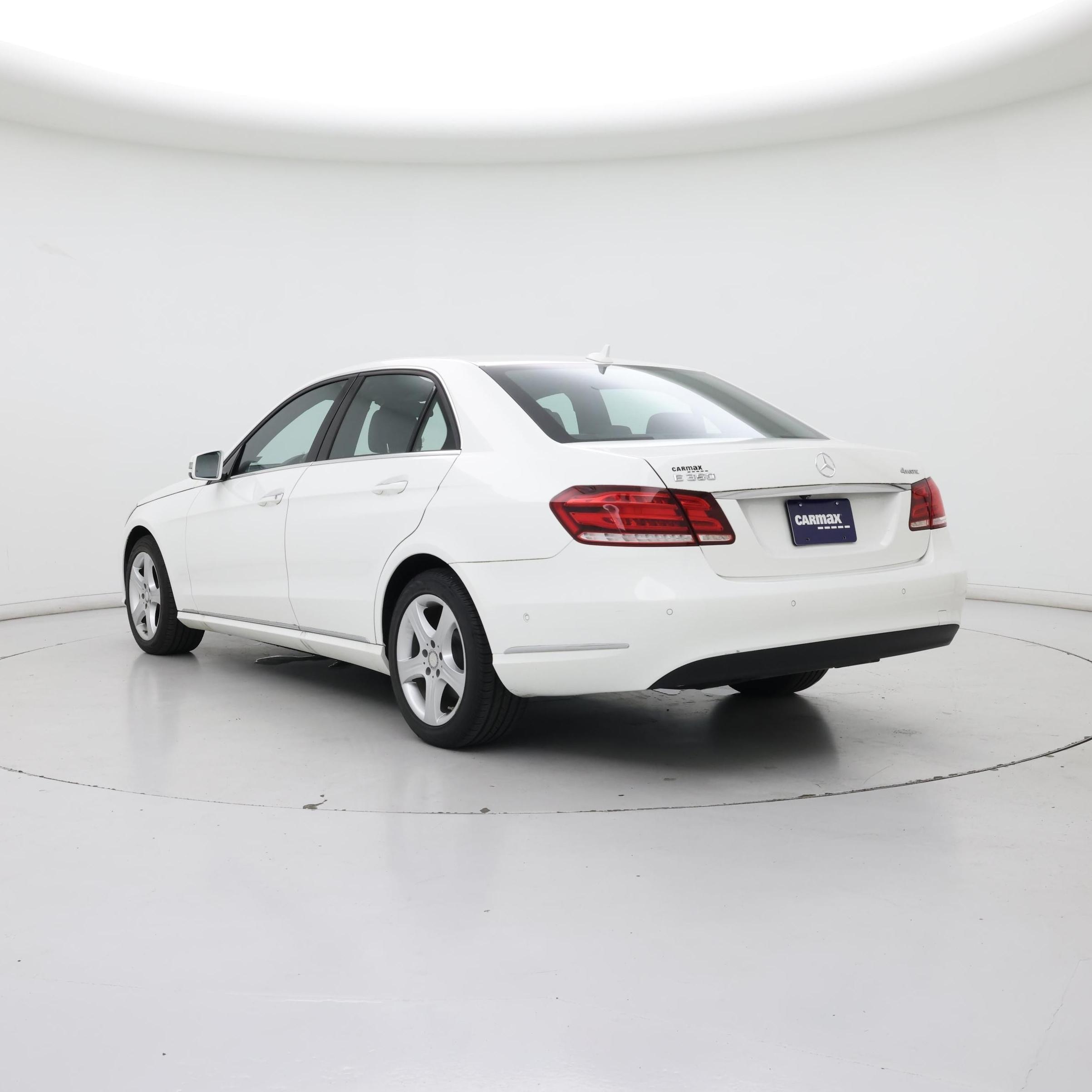 Thumbnail: 2016 Mercedes-Benz E-Class - 2