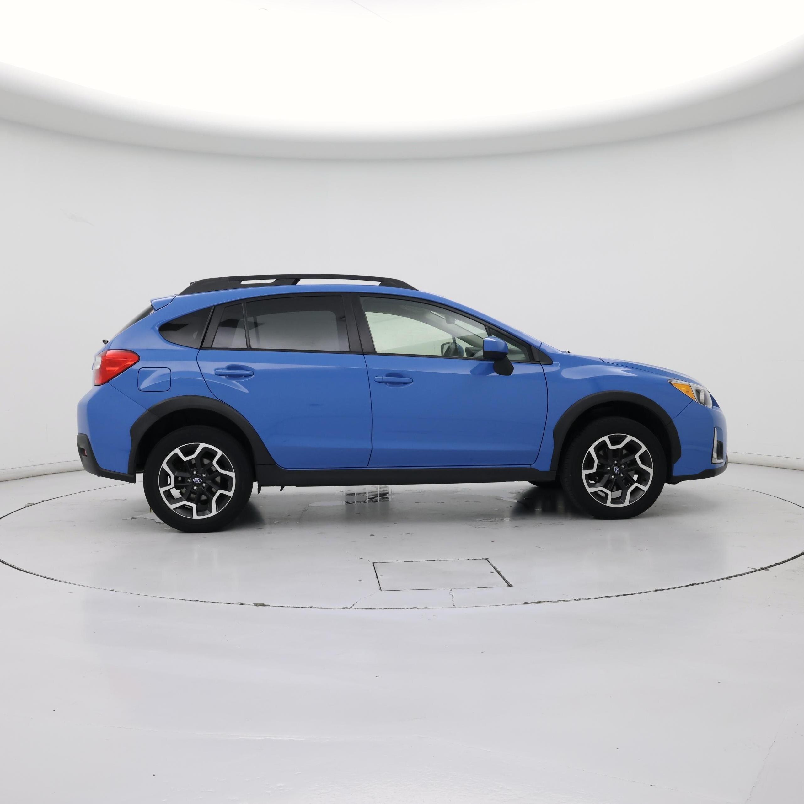 Thumbnail: 2016 Subaru XV Crosstrek - 7