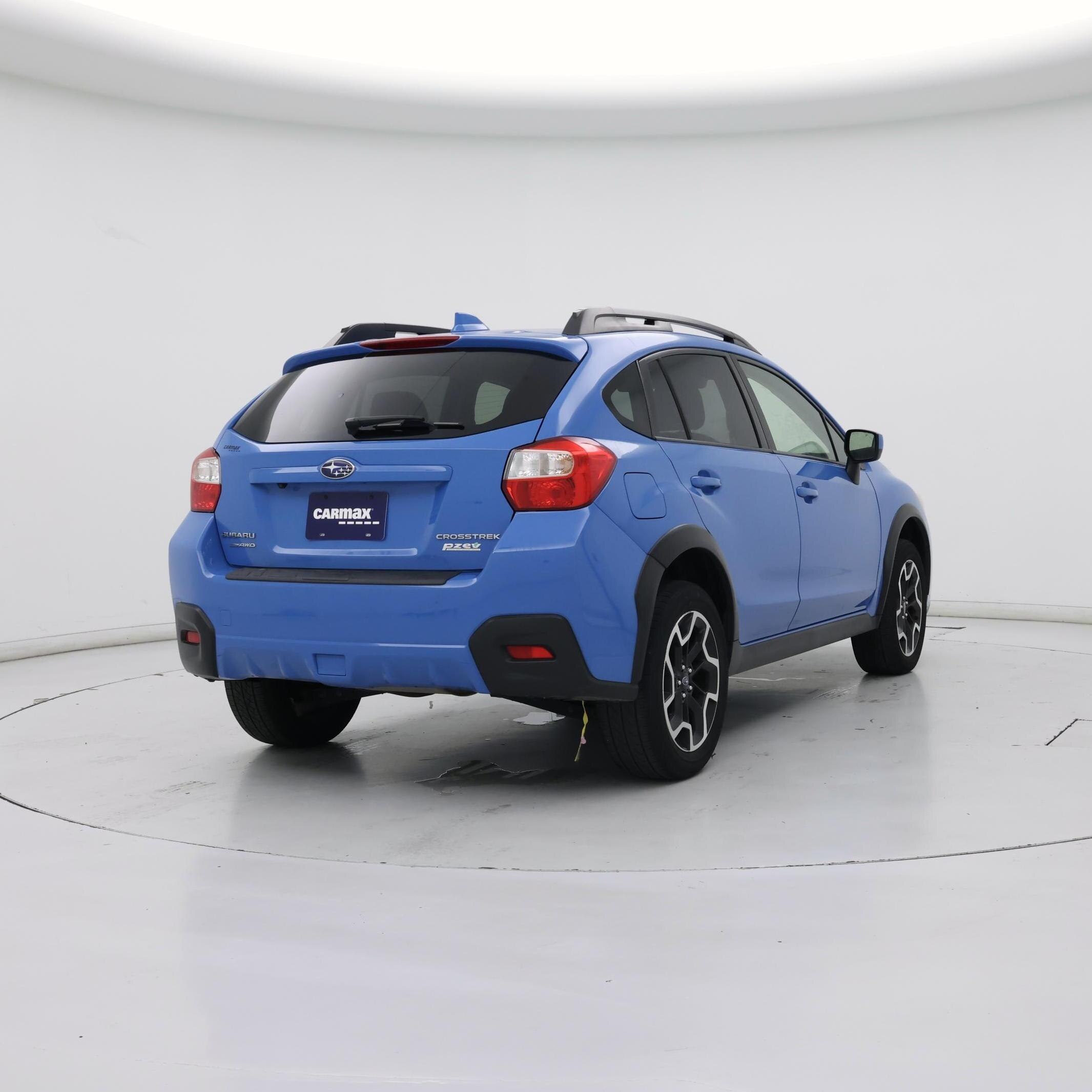 Thumbnail: 2016 Subaru XV Crosstrek - 8