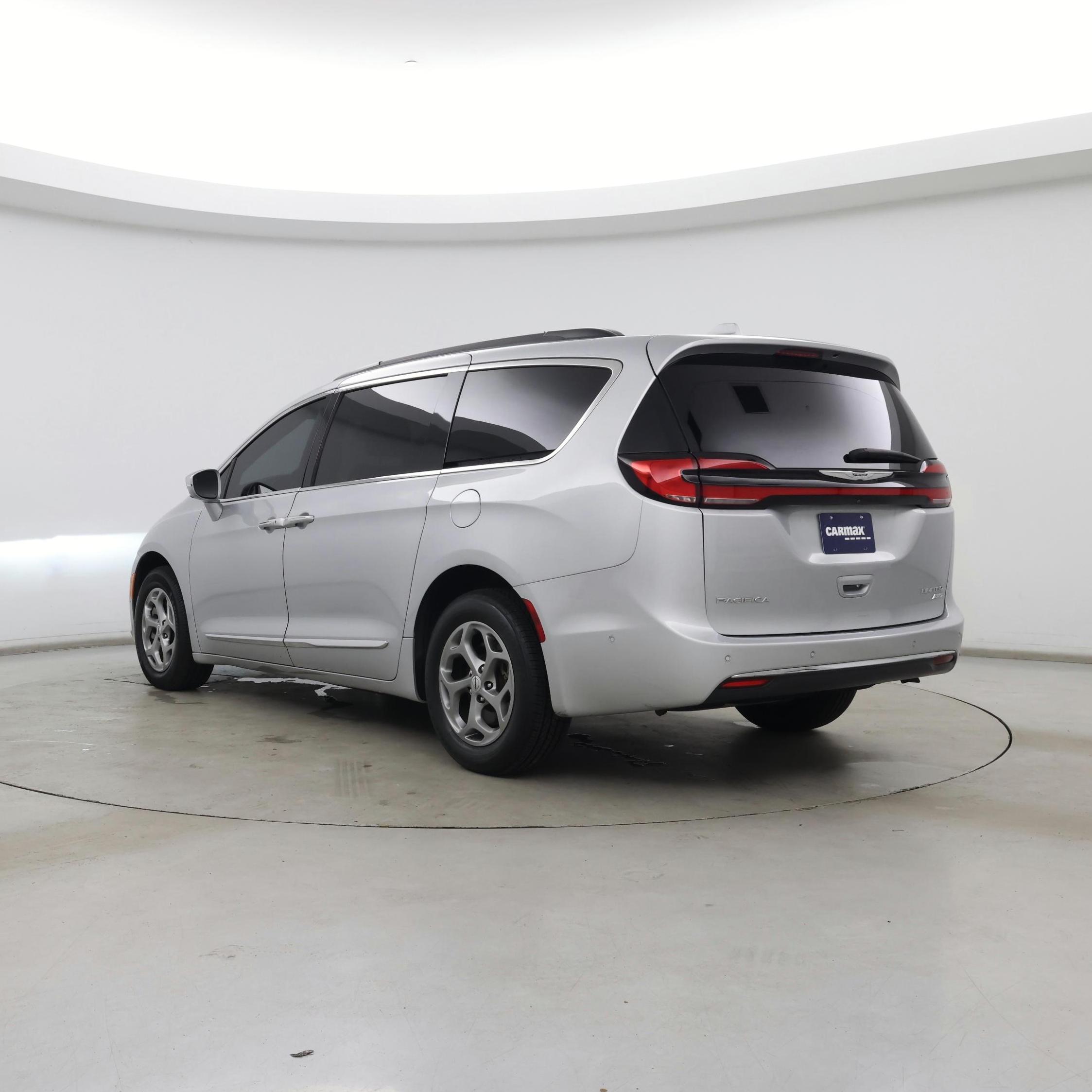 Thumbnail: 2022 Chrysler Pacifica - 2