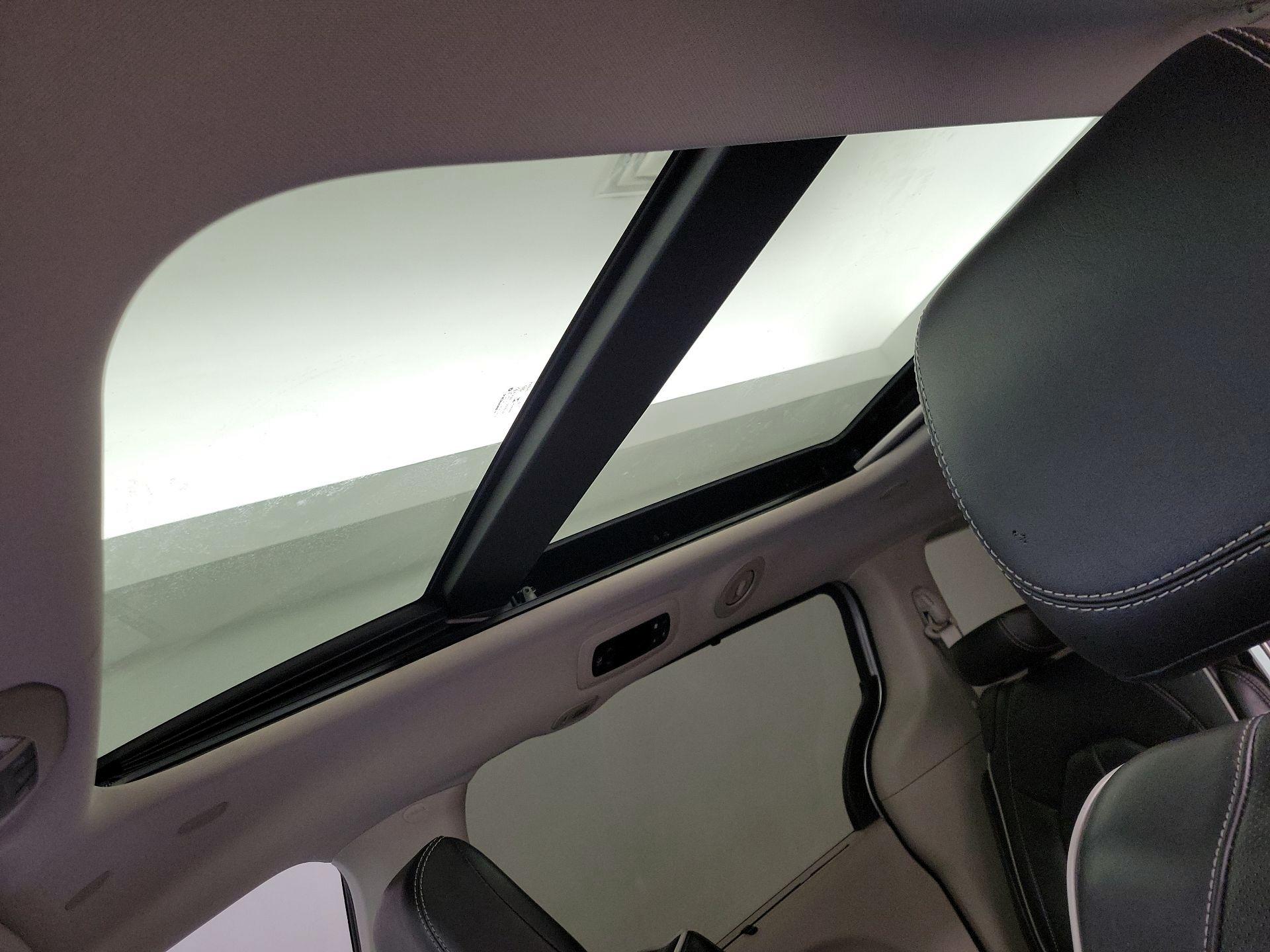 Thumbnail: 2022 Chrysler Pacifica - 20