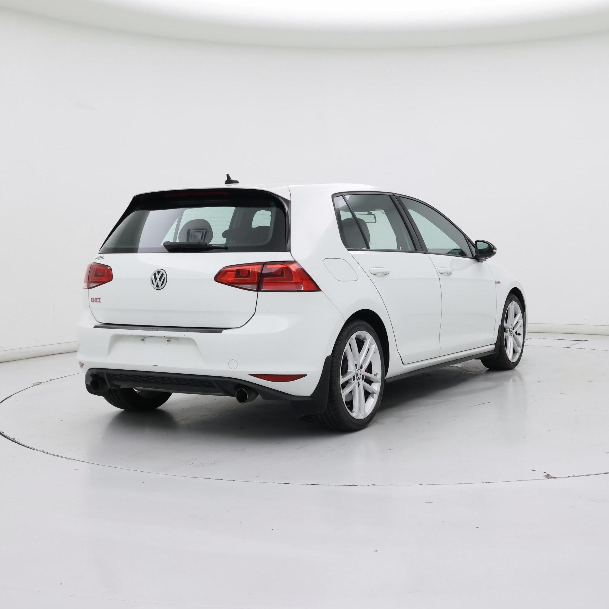 Thumbnail: 2017 Volkswagen Golf - 8