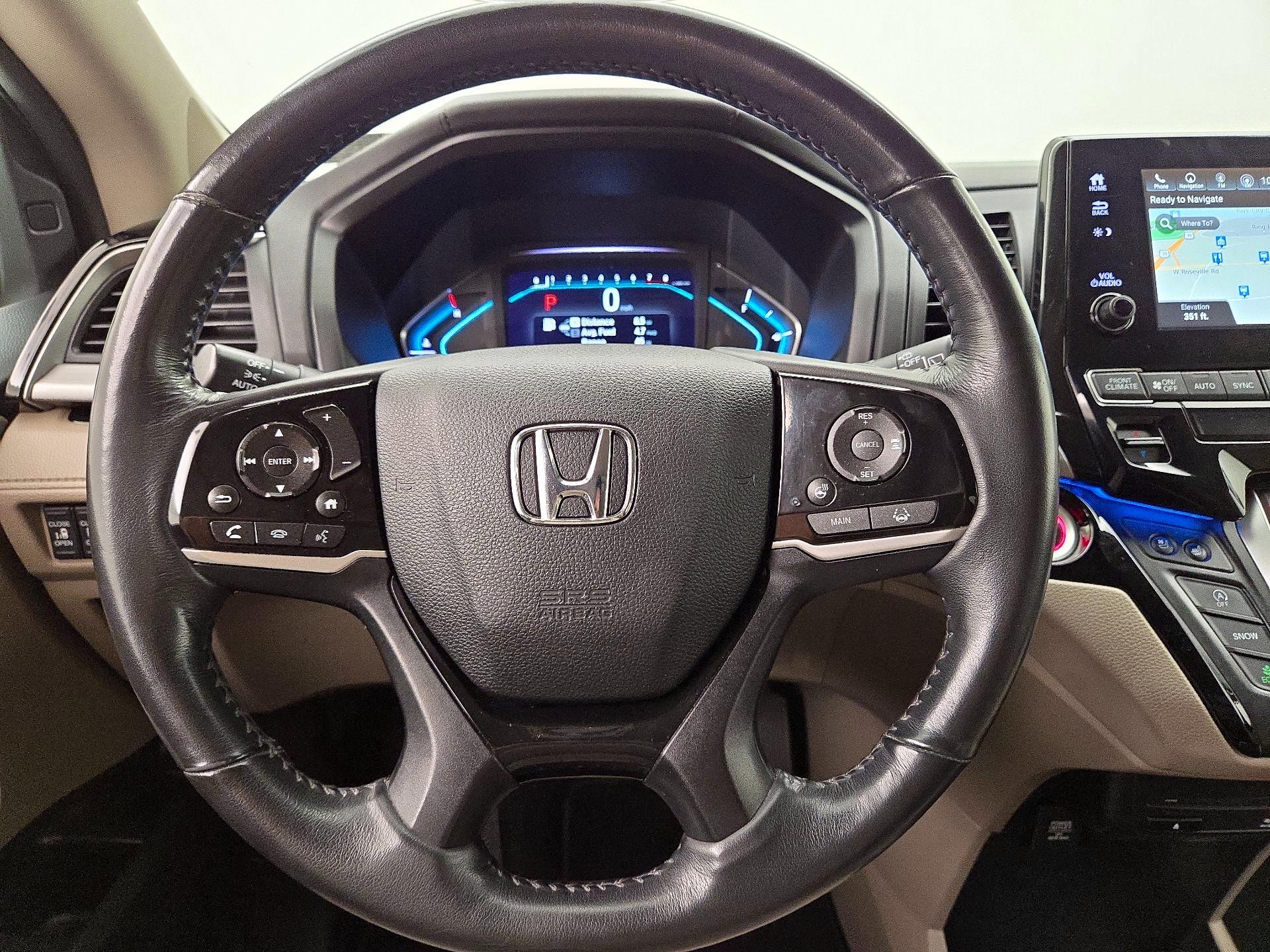 Thumbnail: 2019 Honda Odyssey - 10
