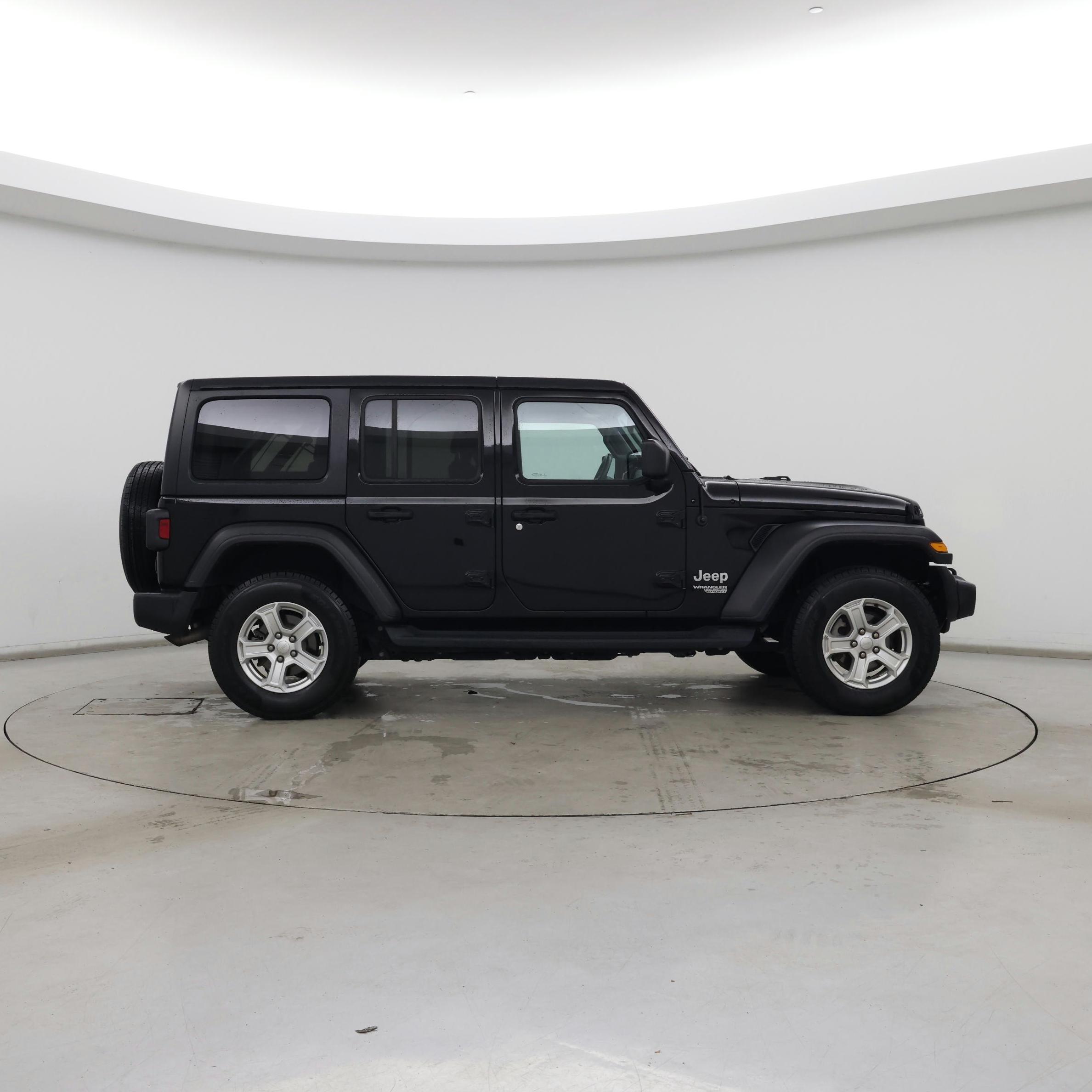 Thumbnail: 2020 Jeep Wrangler - 7