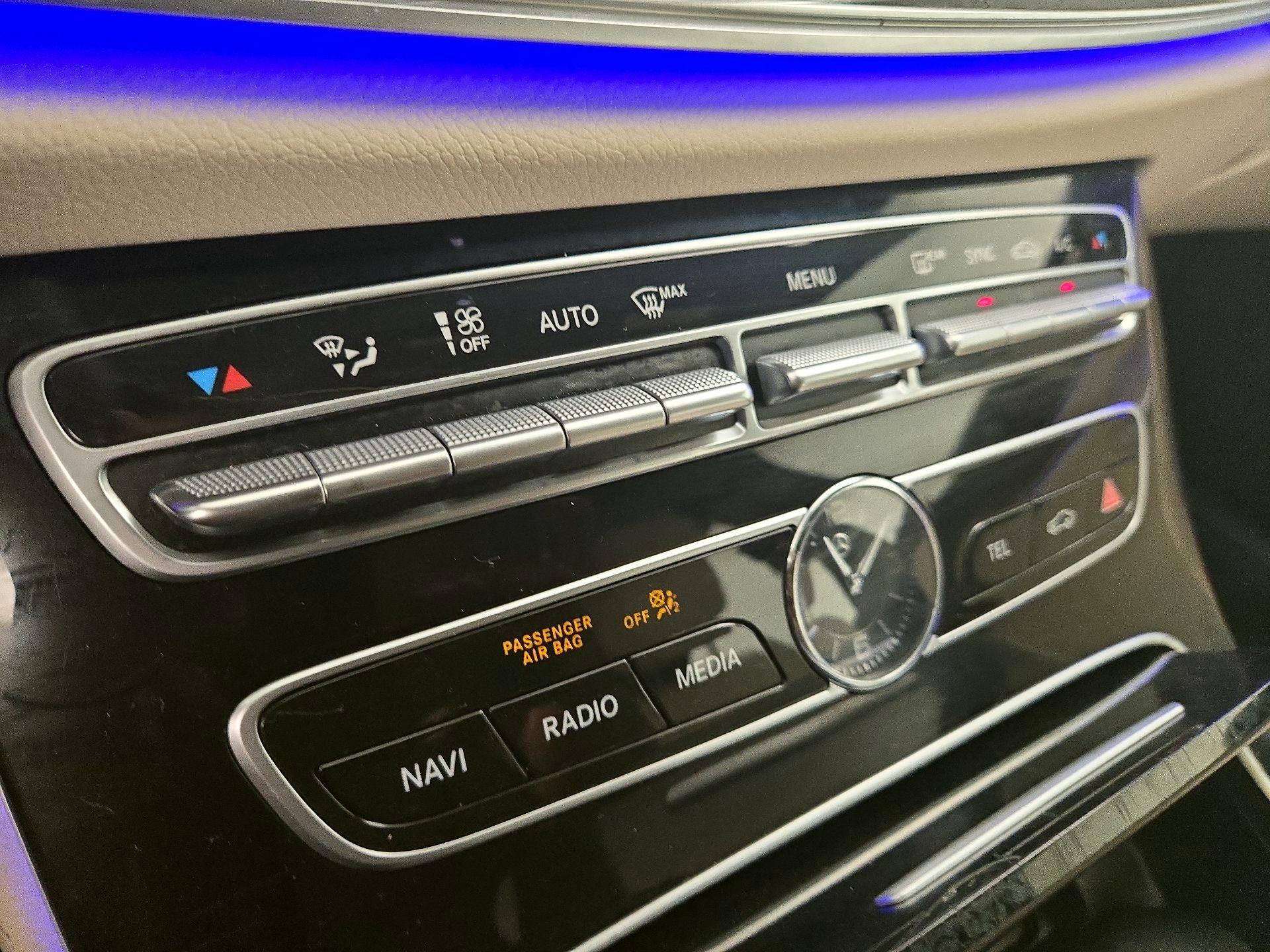 Thumbnail: 2017 Mercedes-Benz E-Class - 15