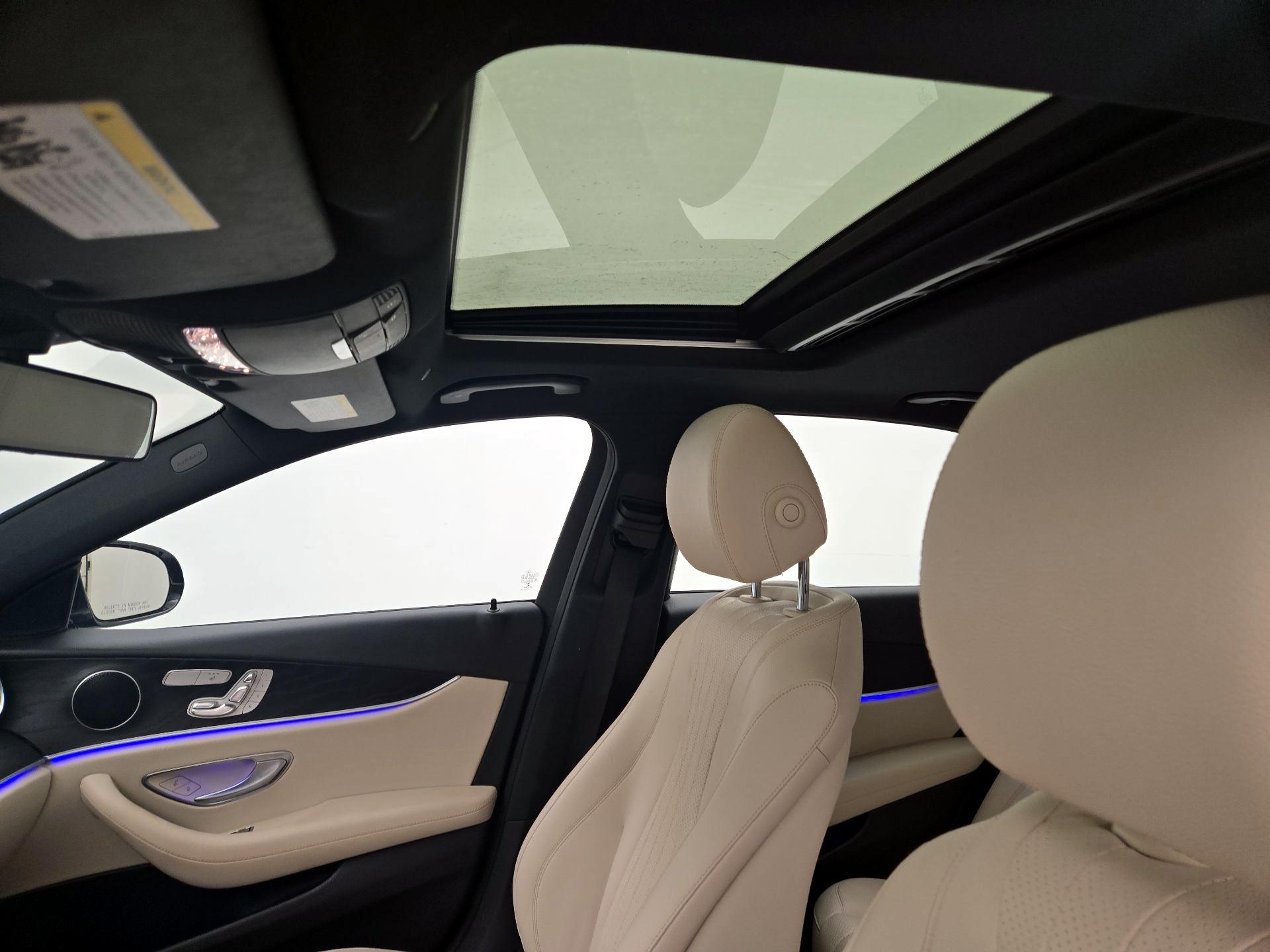 Thumbnail: 2017 Mercedes-Benz E-Class - 17