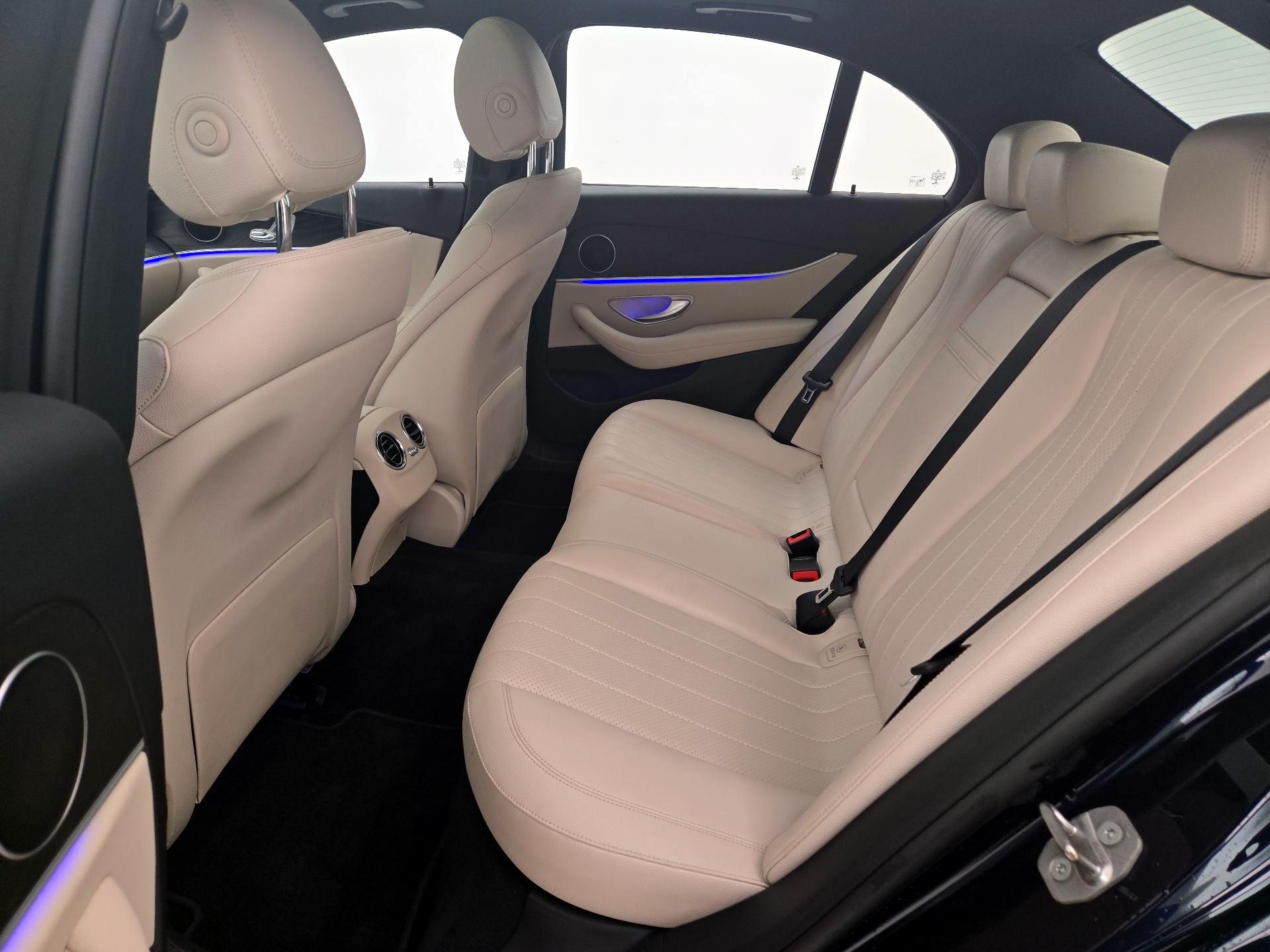 Thumbnail: 2017 Mercedes-Benz E-Class - 18