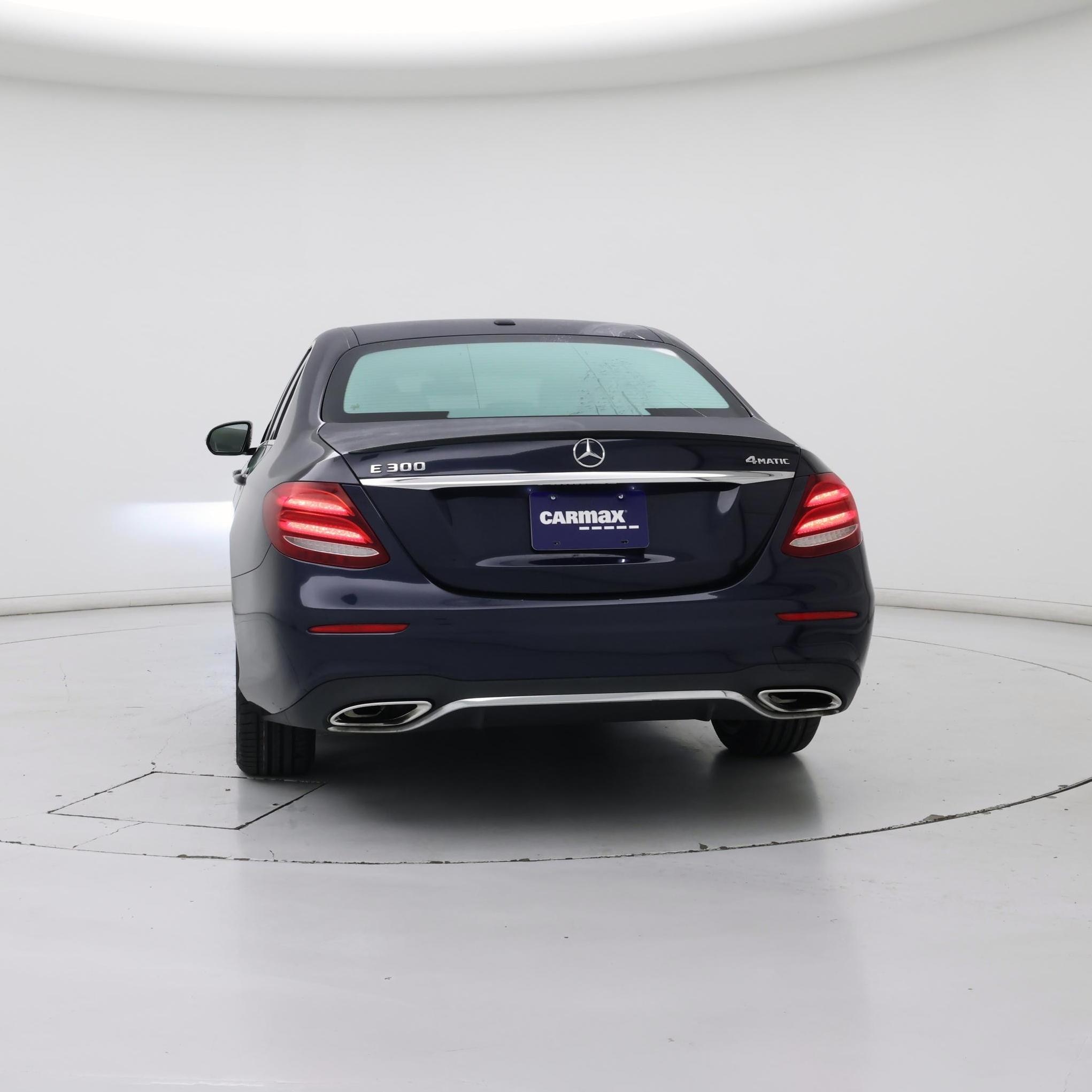 Thumbnail: 2017 Mercedes-Benz E-Class - 6
