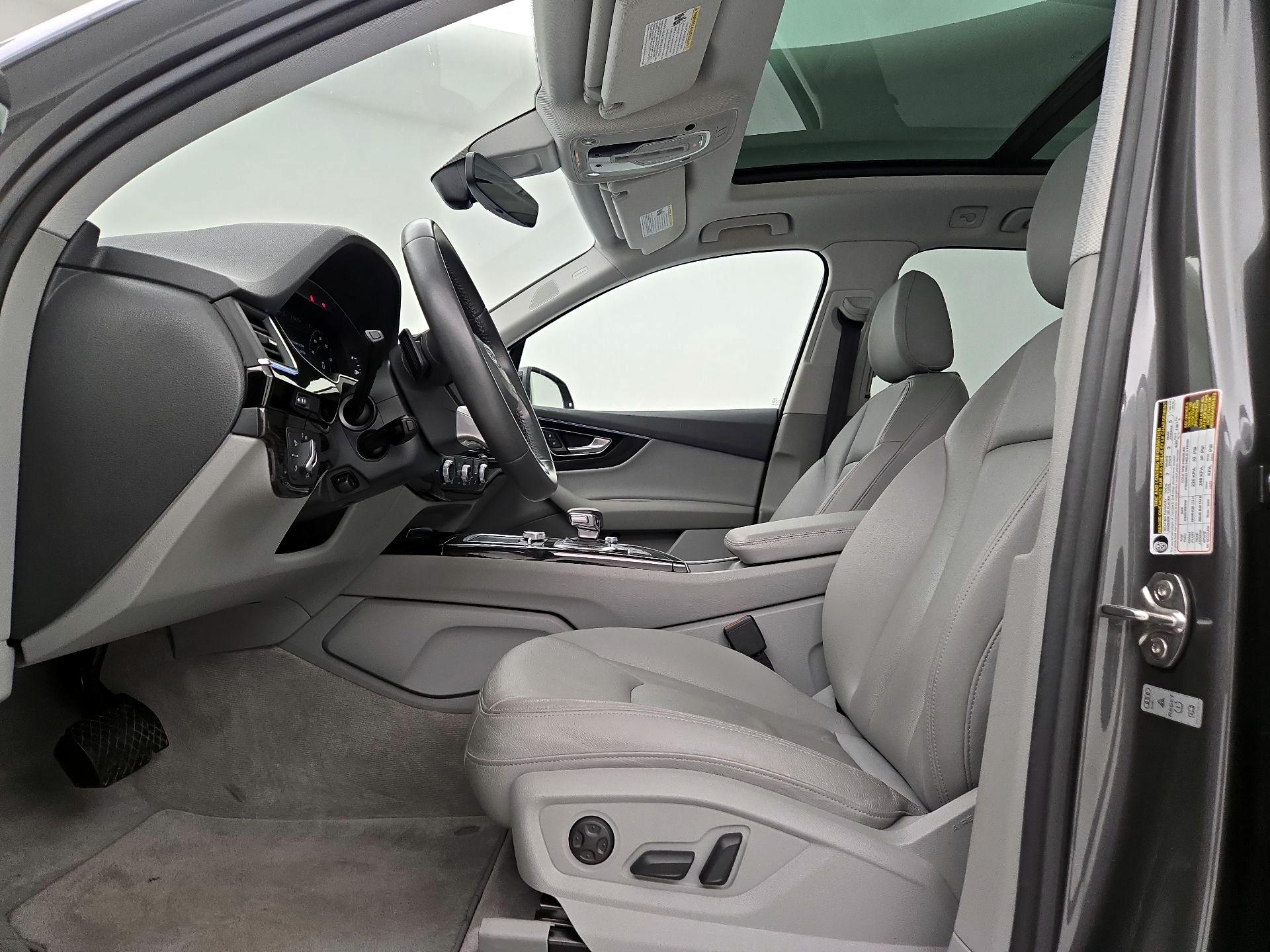 Thumbnail: 2019 Audi Q7 - 11