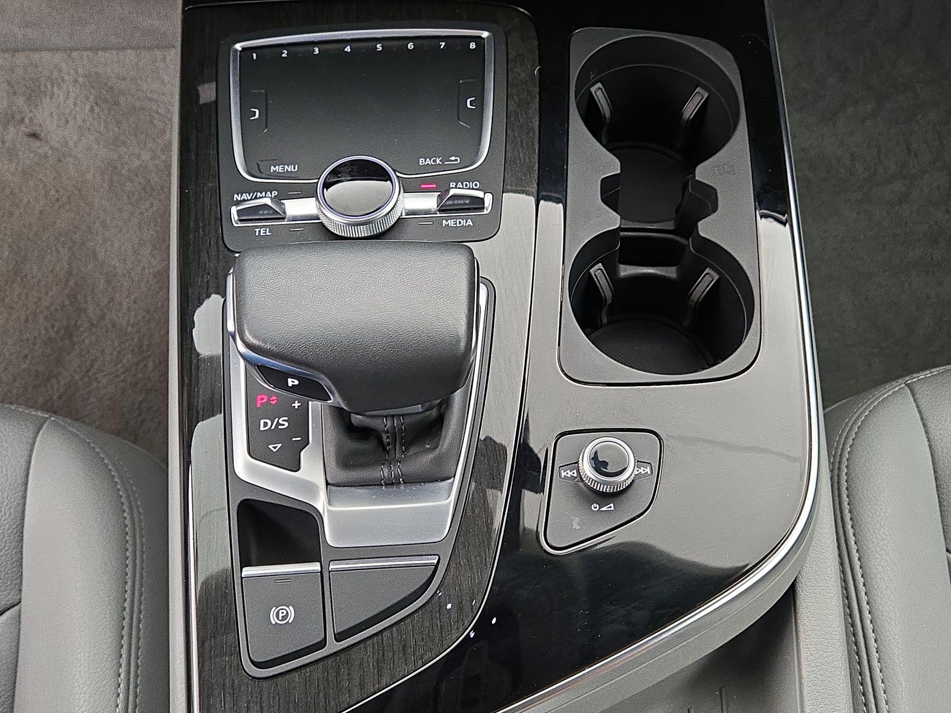 Thumbnail: 2019 Audi Q7 - 18