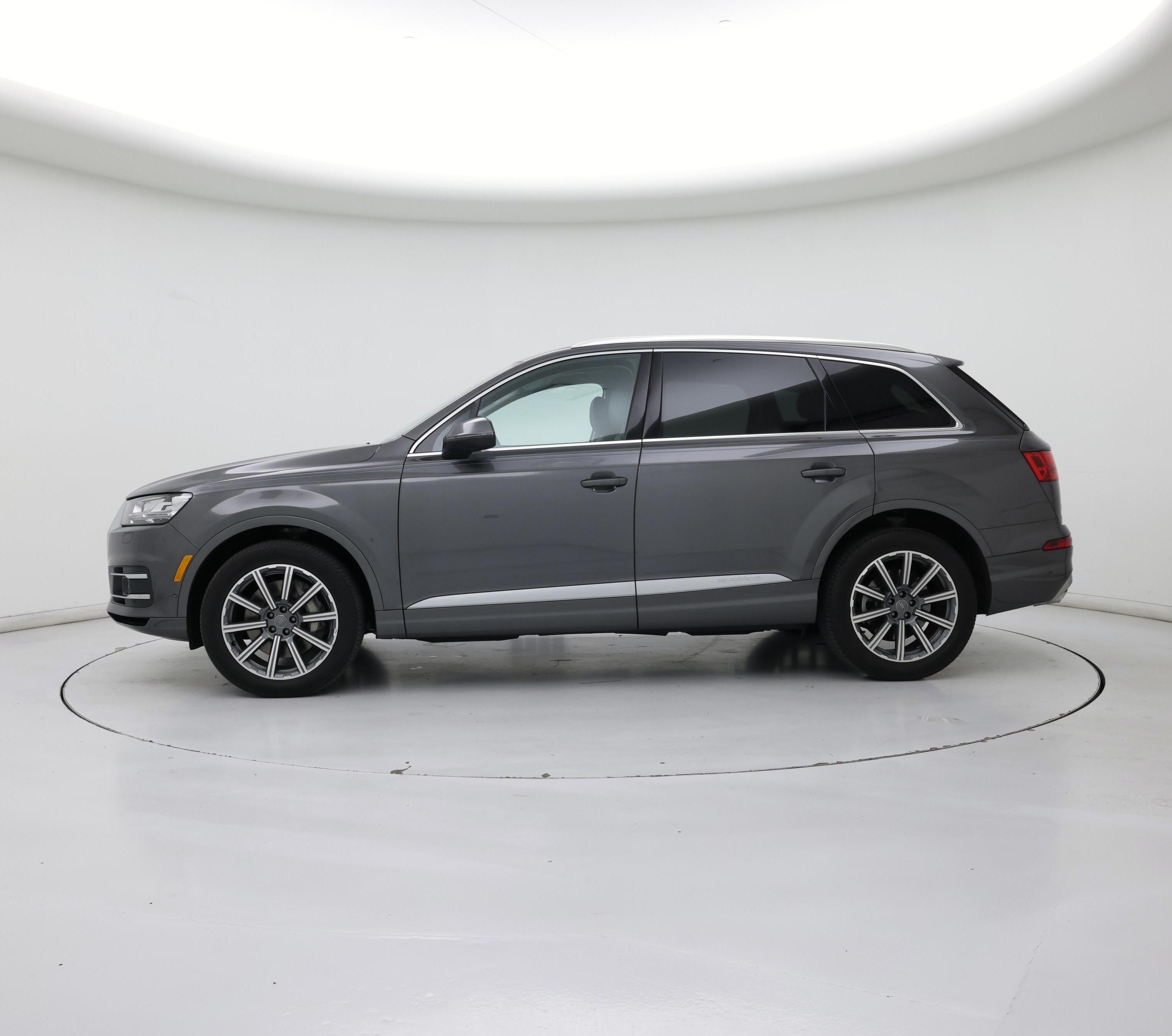 Thumbnail: 2019 Audi Q7 - 3