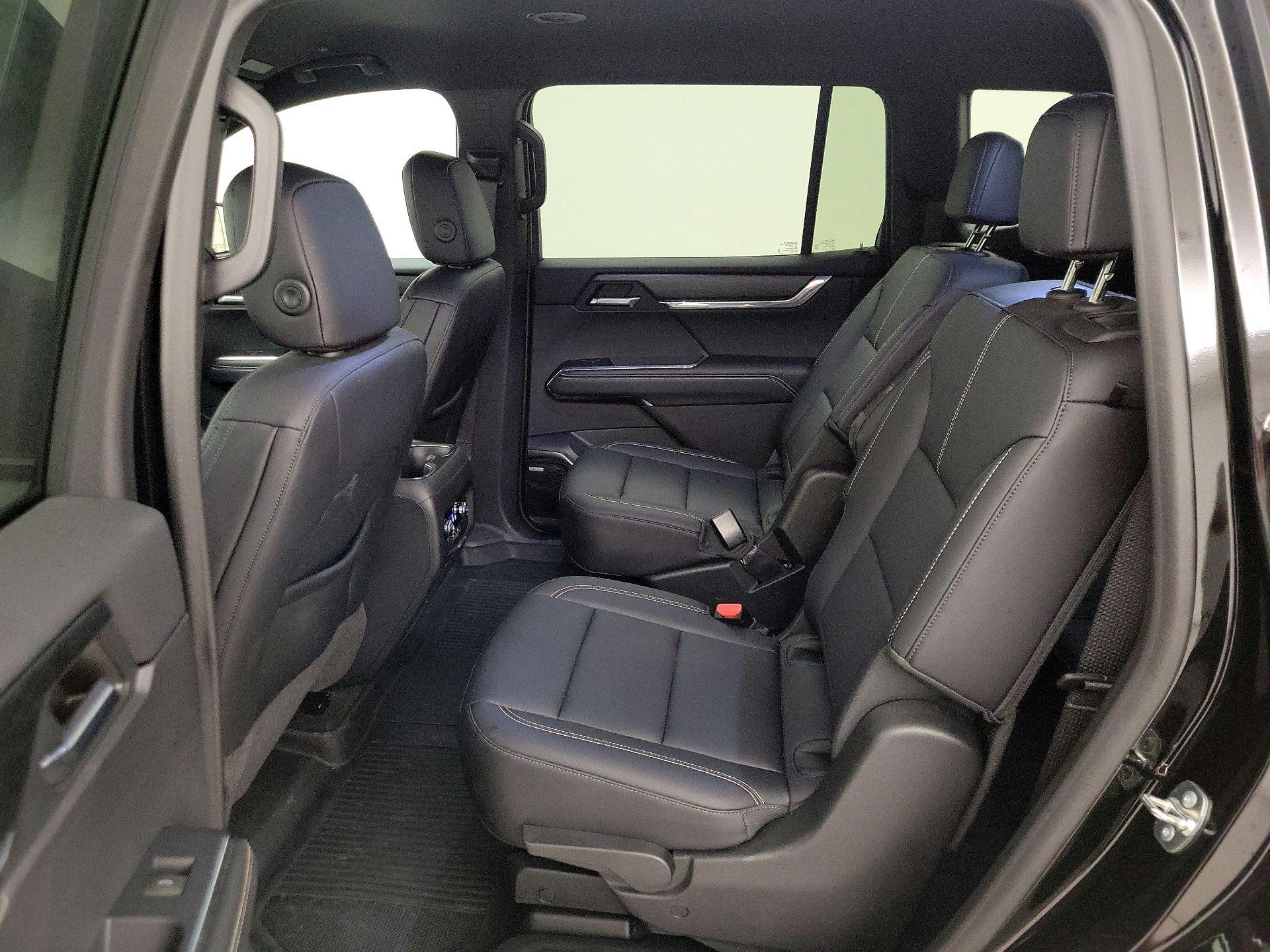 Thumbnail: 2024 GMC Acadia - 20