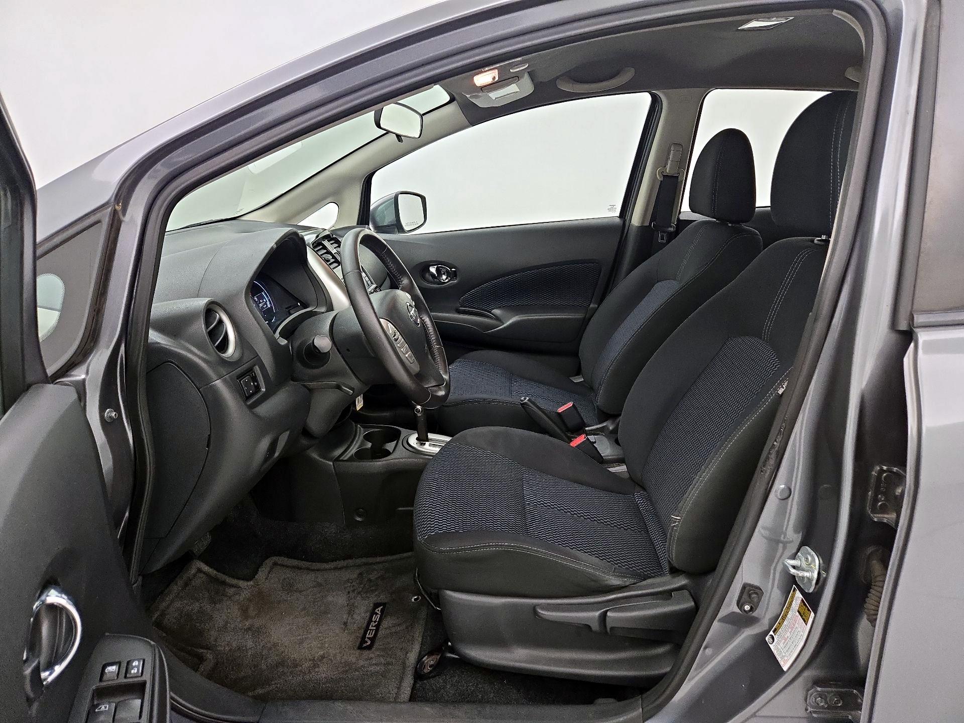 Thumbnail: 2016 Nissan Versa Note - 11