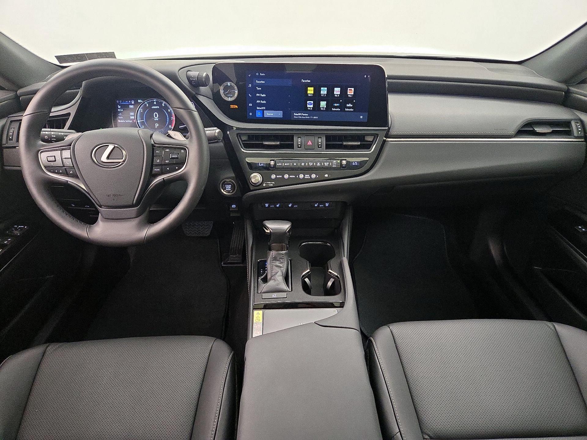 Thumbnail: 2023 Lexus ES - 9