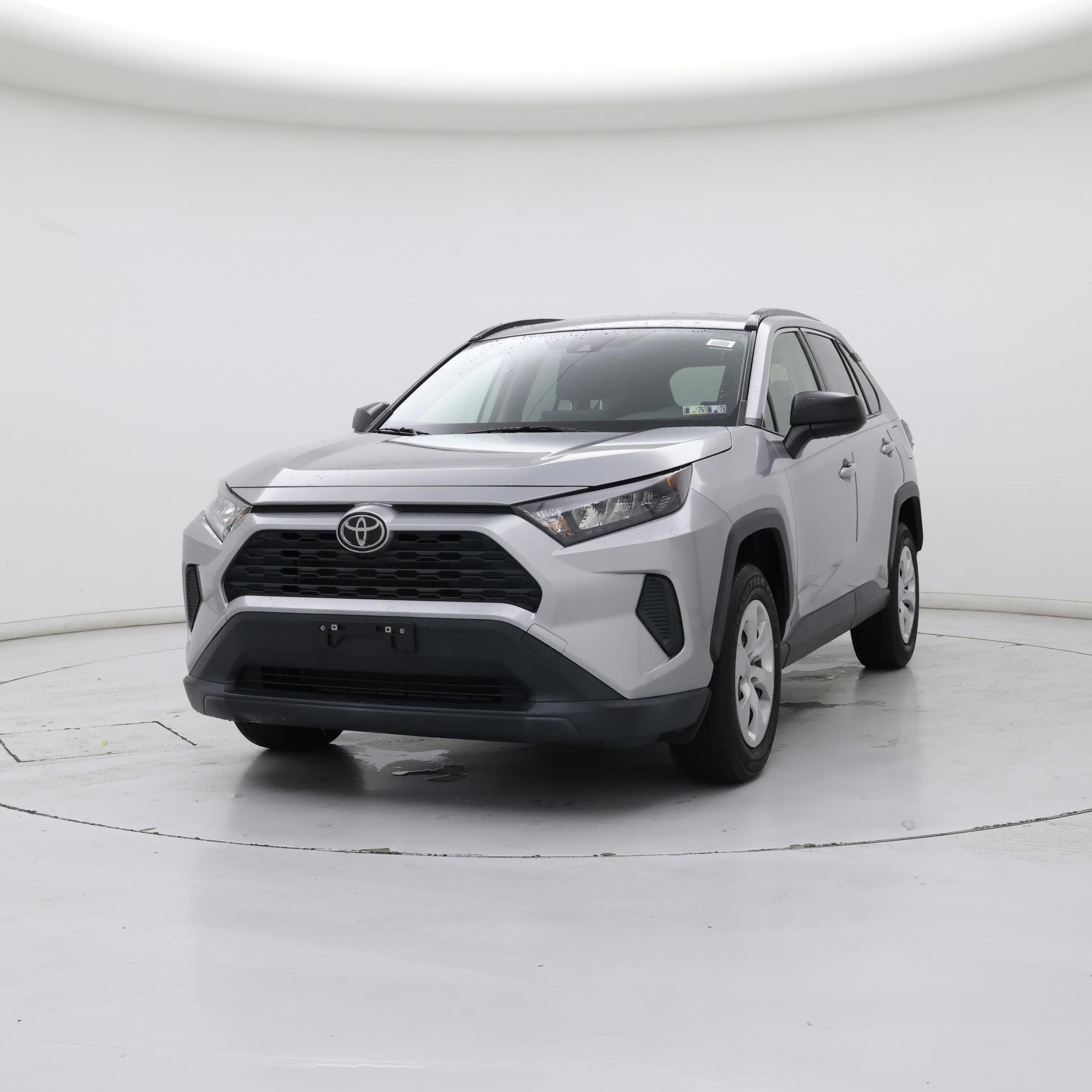 Thumbnail: 2020 Toyota RAV4 - 4