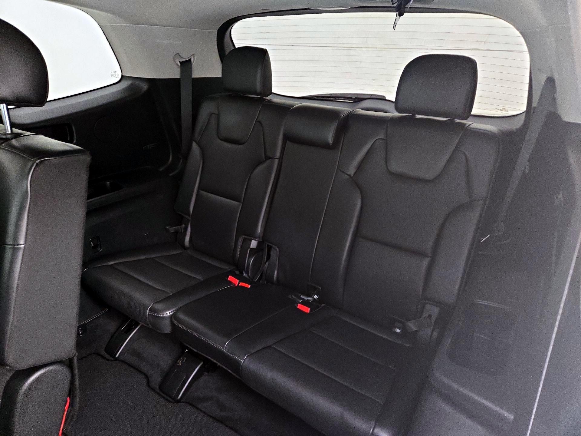 Thumbnail: 2020 Kia Telluride - 20