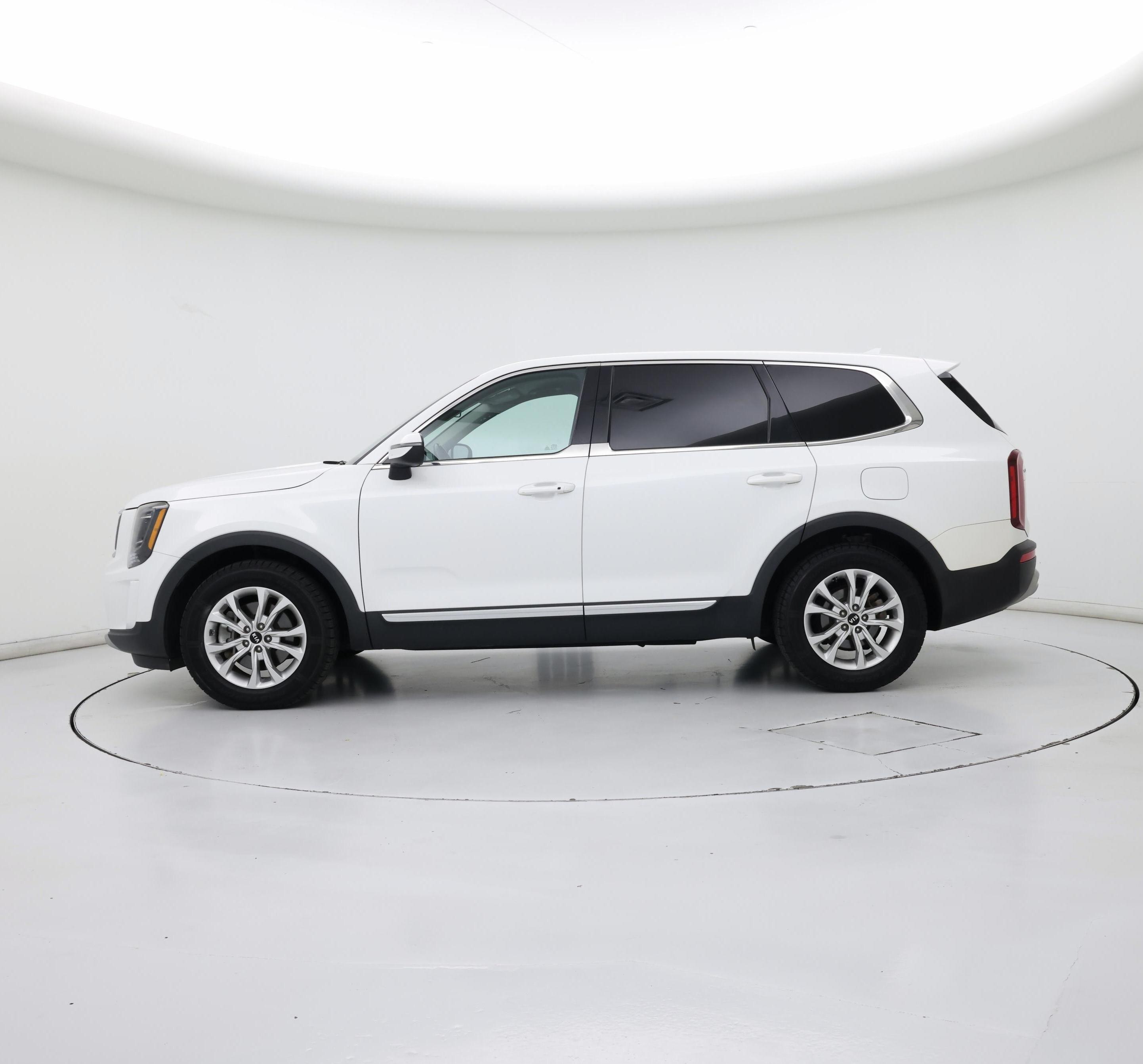 Thumbnail: 2020 Kia Telluride - 3