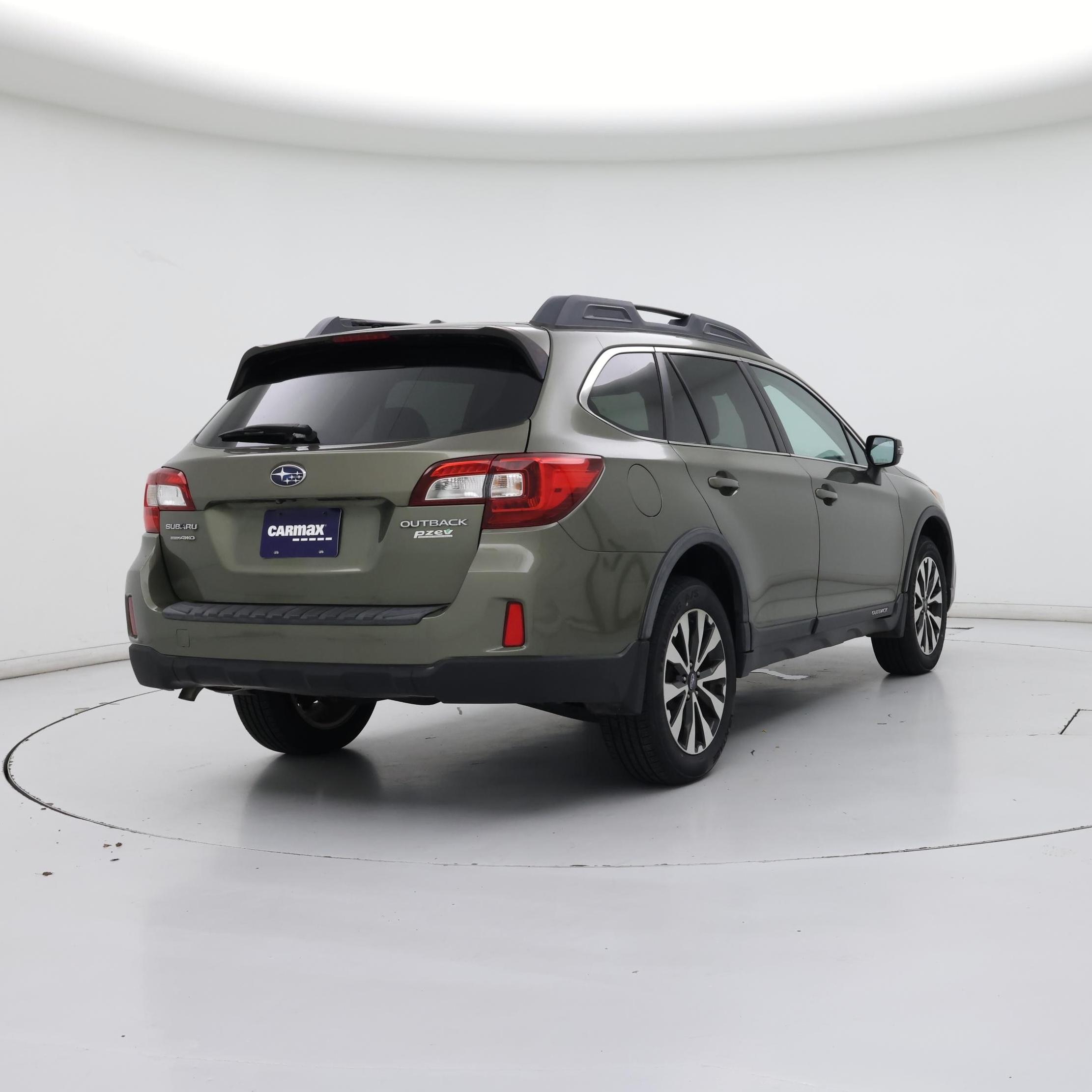 Thumbnail: 2015 Subaru Outback - 8