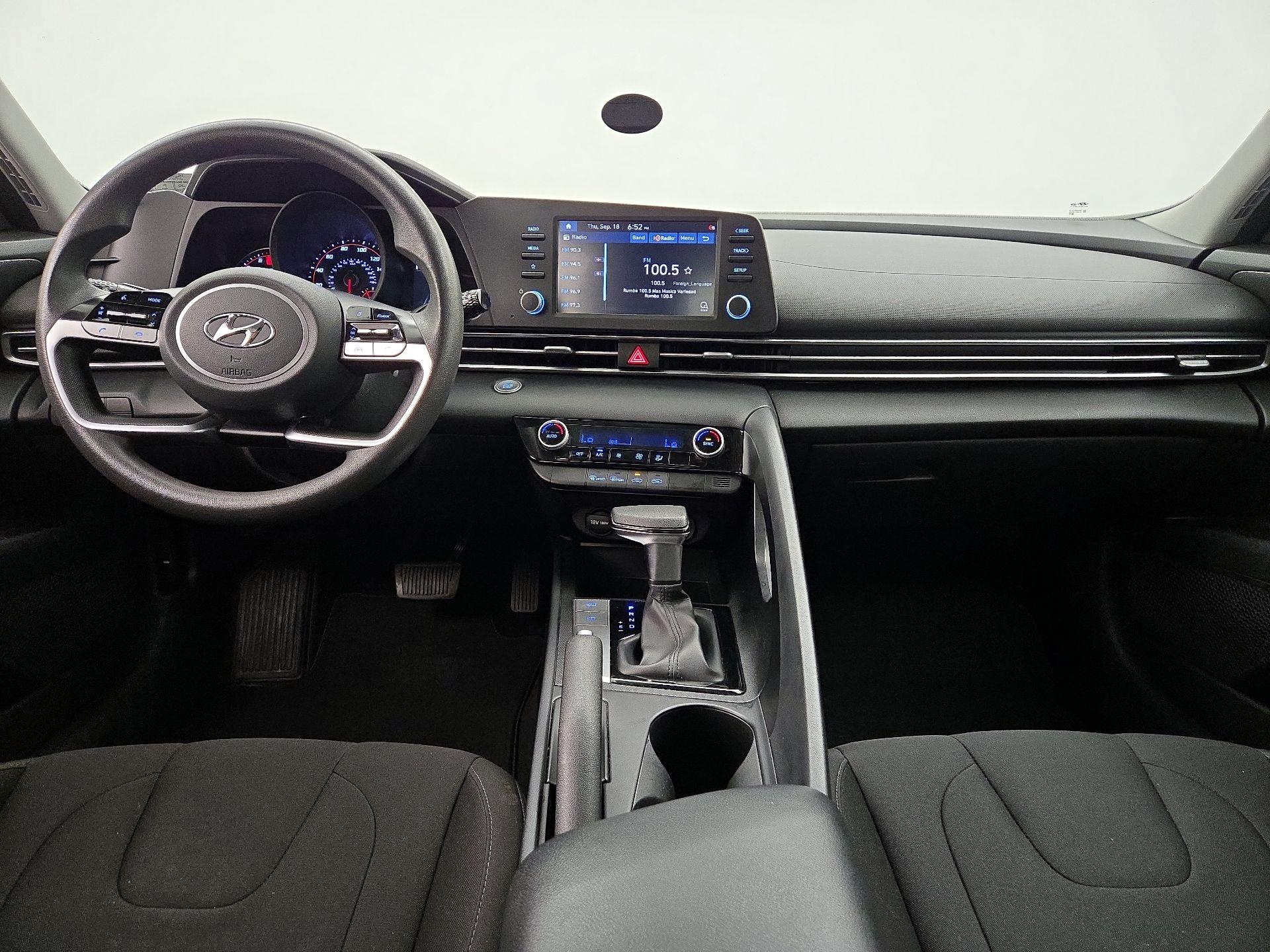 Thumbnail: 2021 Hyundai Elantra - 9