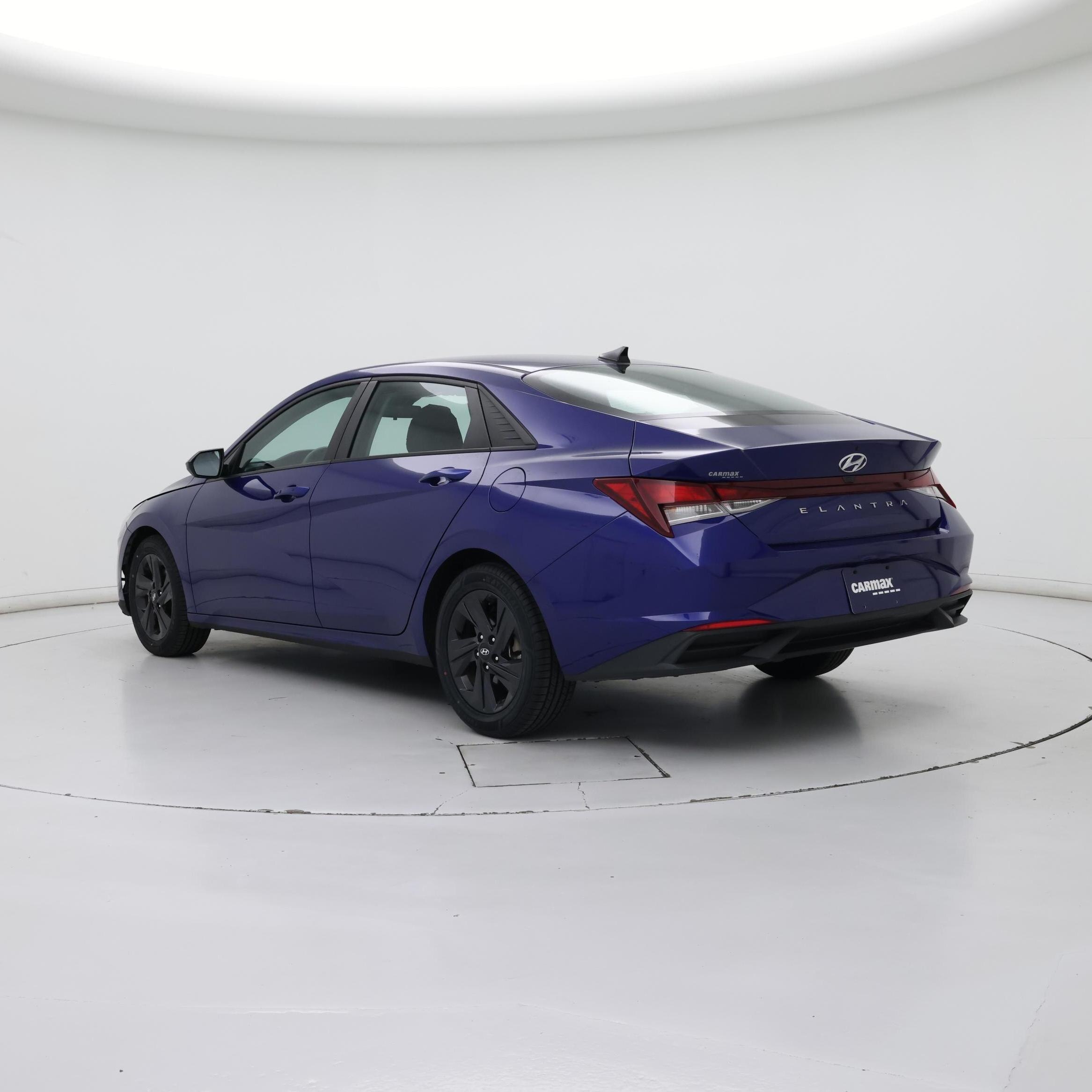 Thumbnail: 2021 Hyundai Elantra - 2