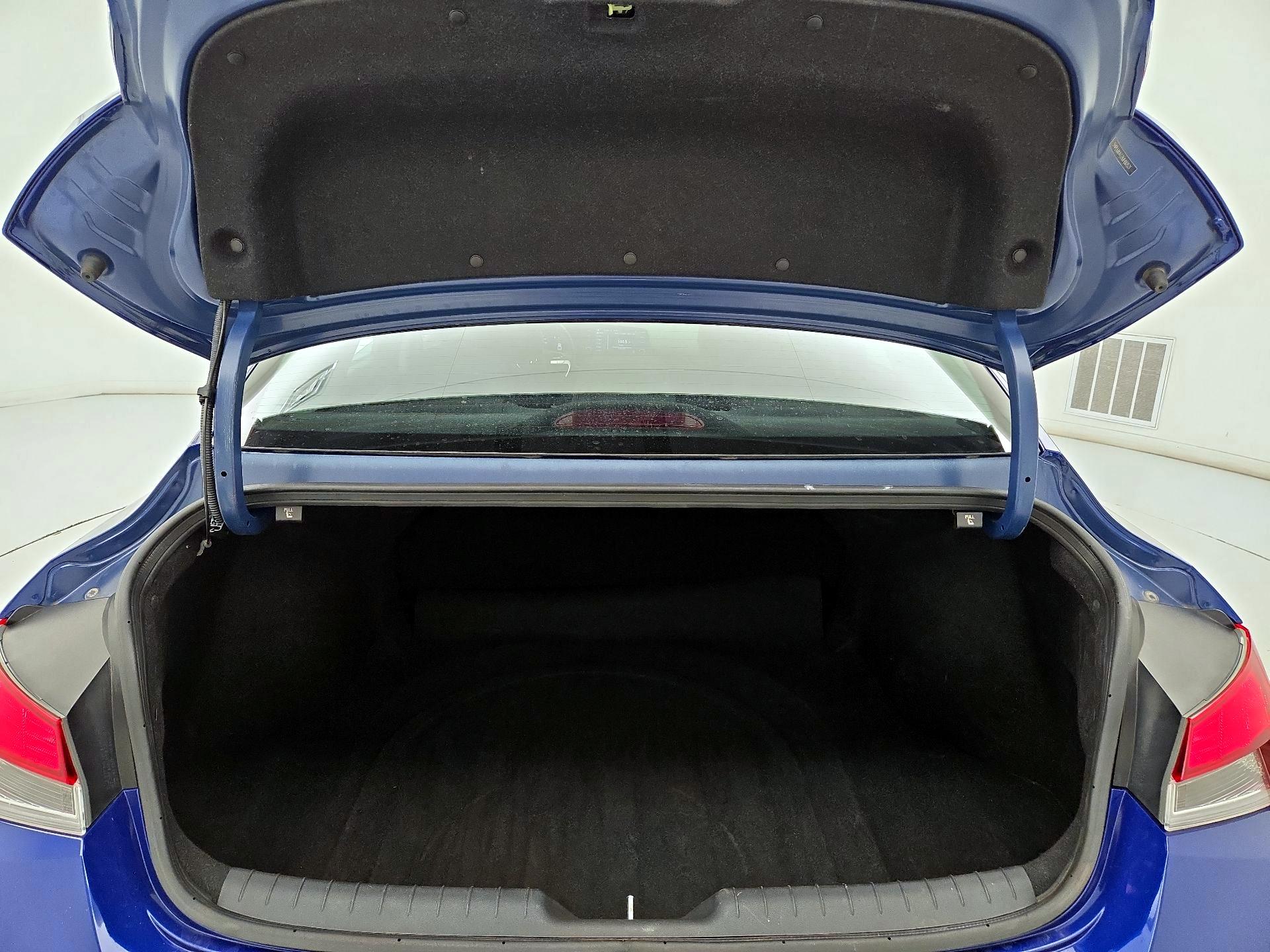 Thumbnail: 2021 Hyundai Elantra - 19