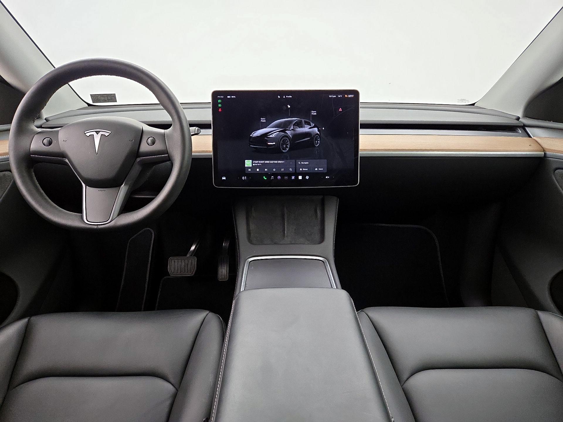 Thumbnail: 2024 Tesla Model Y - 9