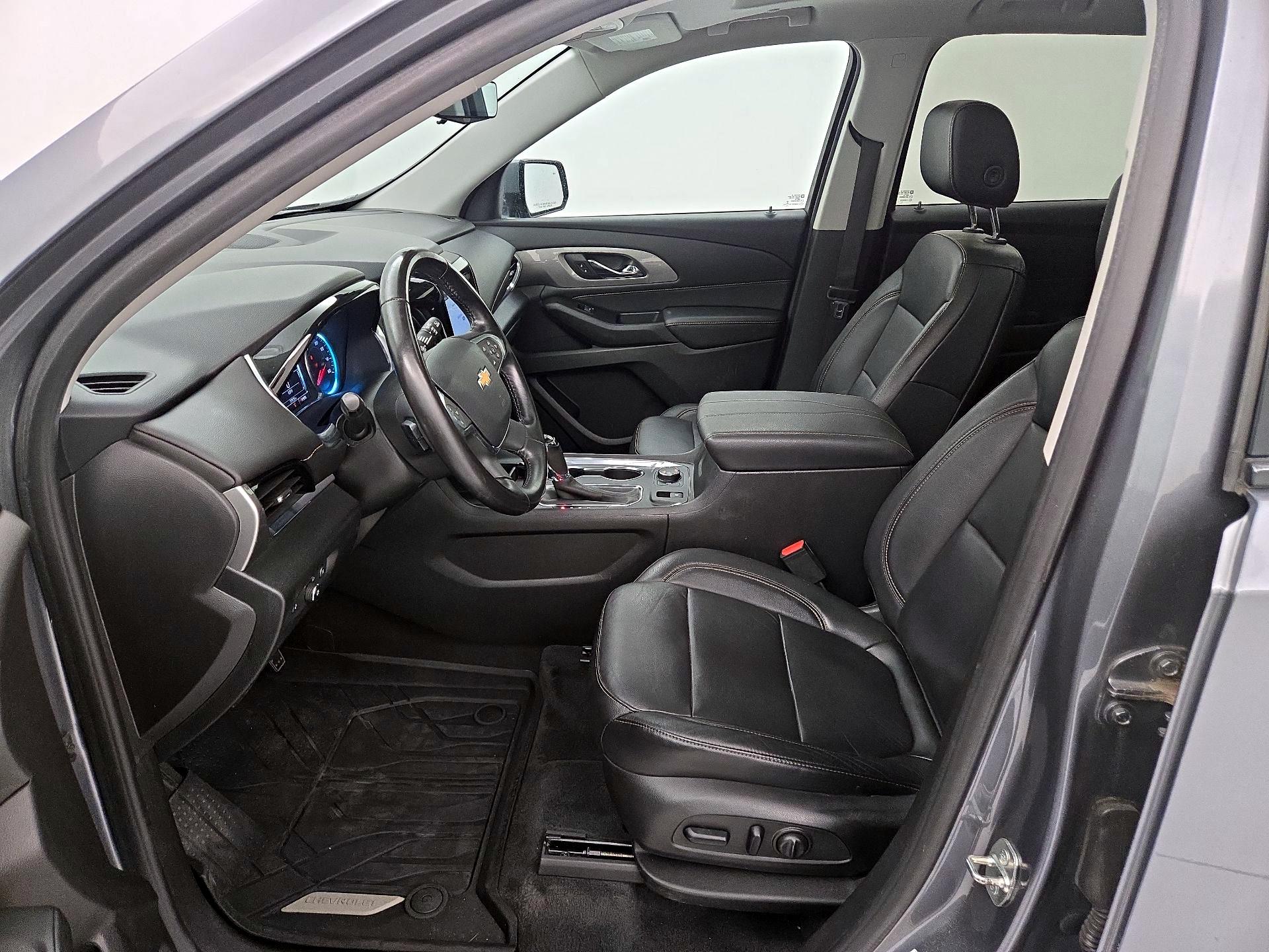 Thumbnail: 2019 Chevrolet Traverse - 11
