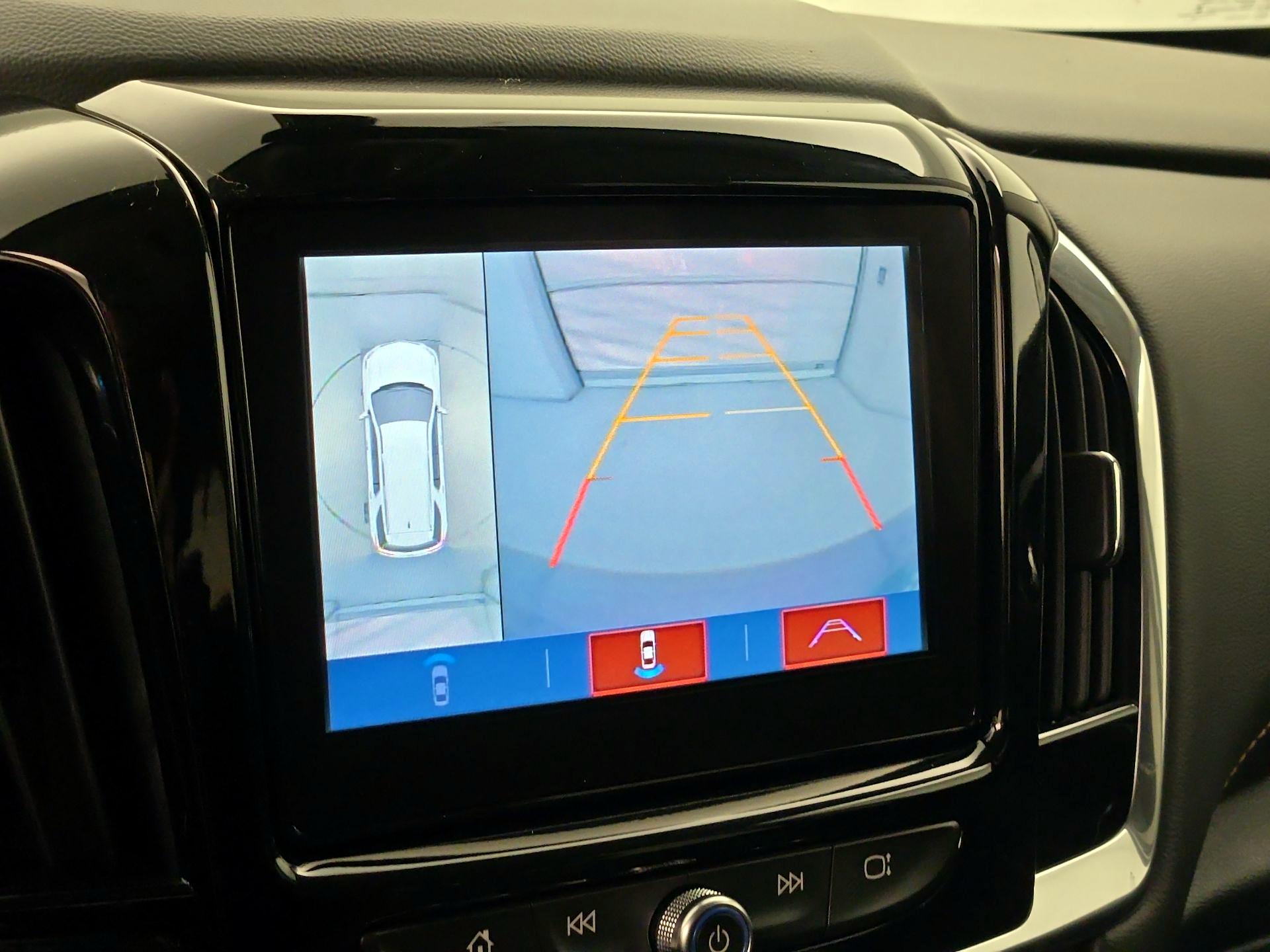 Thumbnail: 2019 Chevrolet Traverse - 15