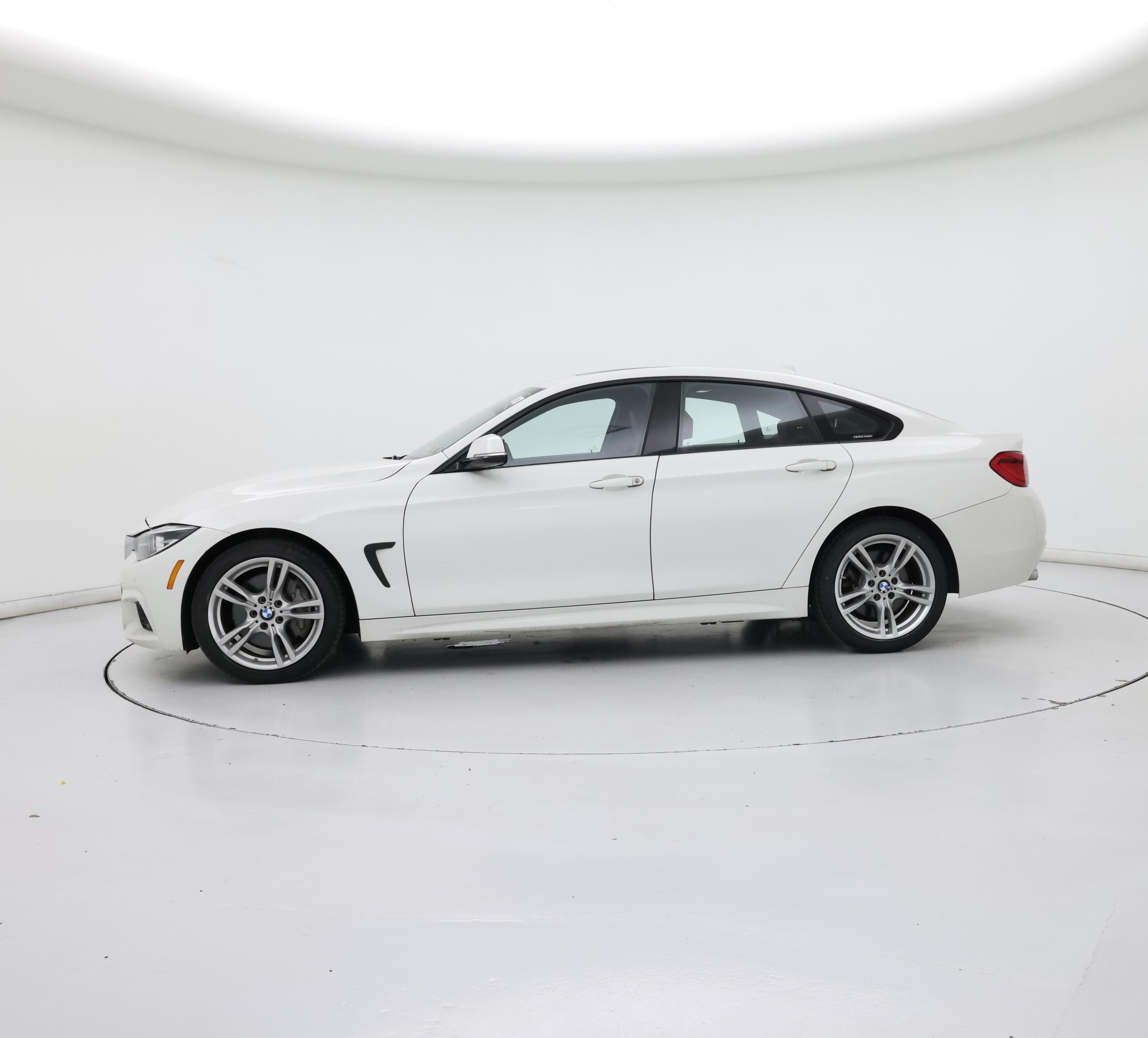 Thumbnail: 2019 BMW 4 Series - 3