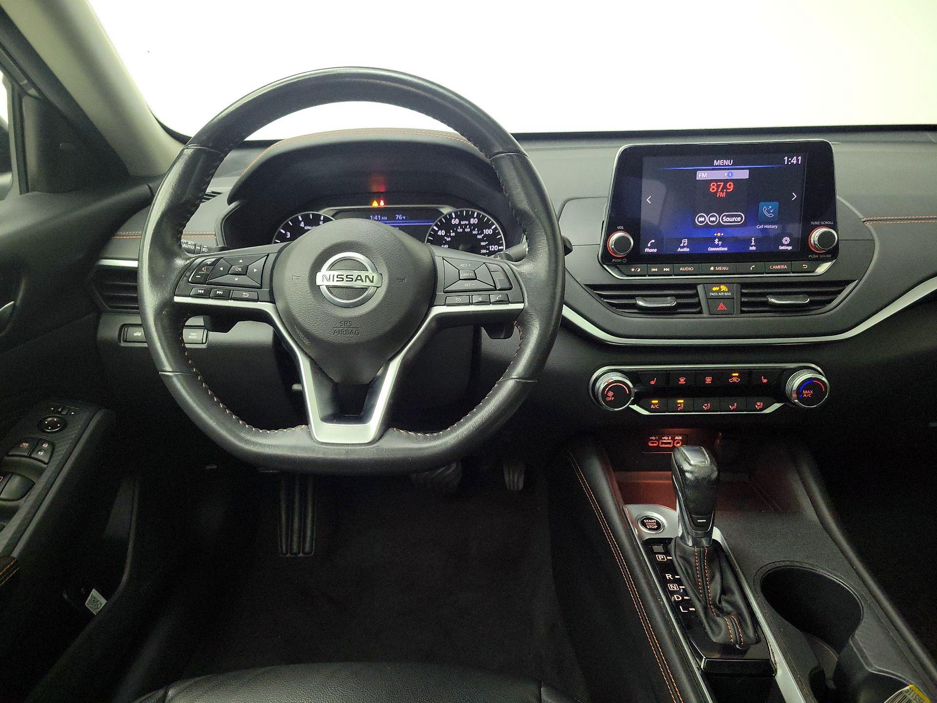 Thumbnail: 2022 Nissan Altima - 10