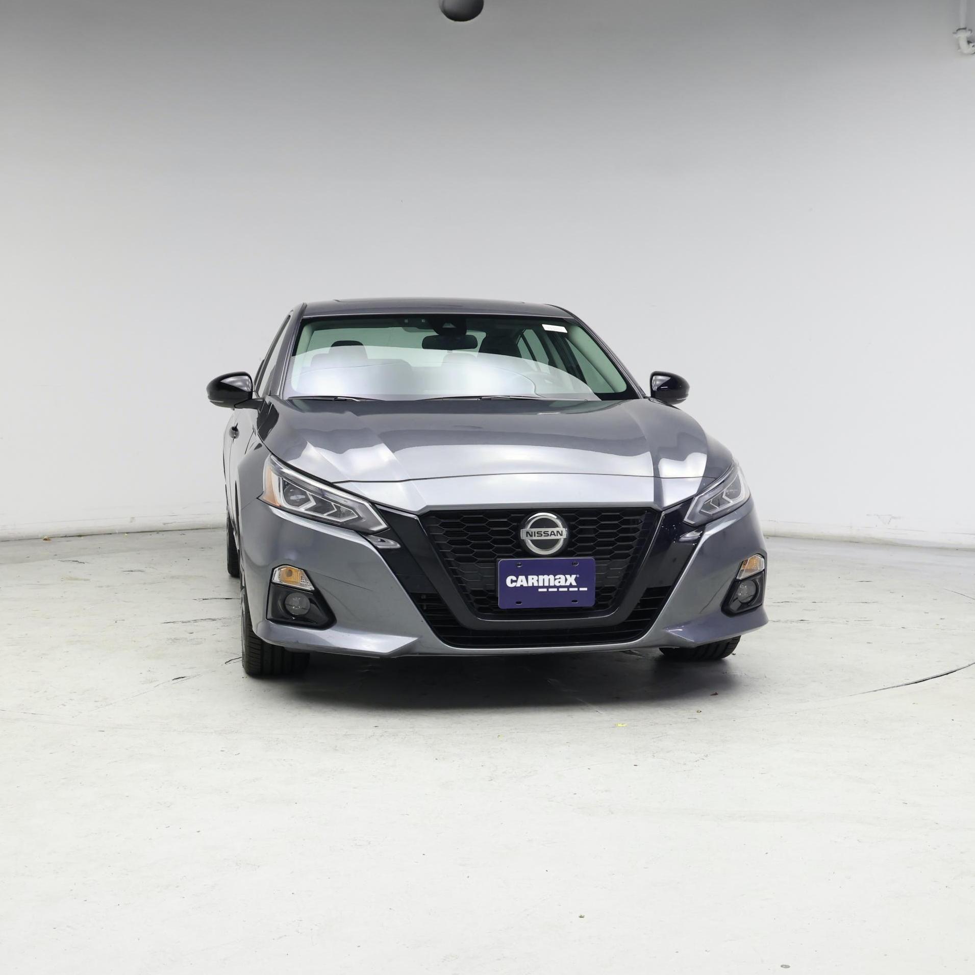 Thumbnail: 2022 Nissan Altima - 5