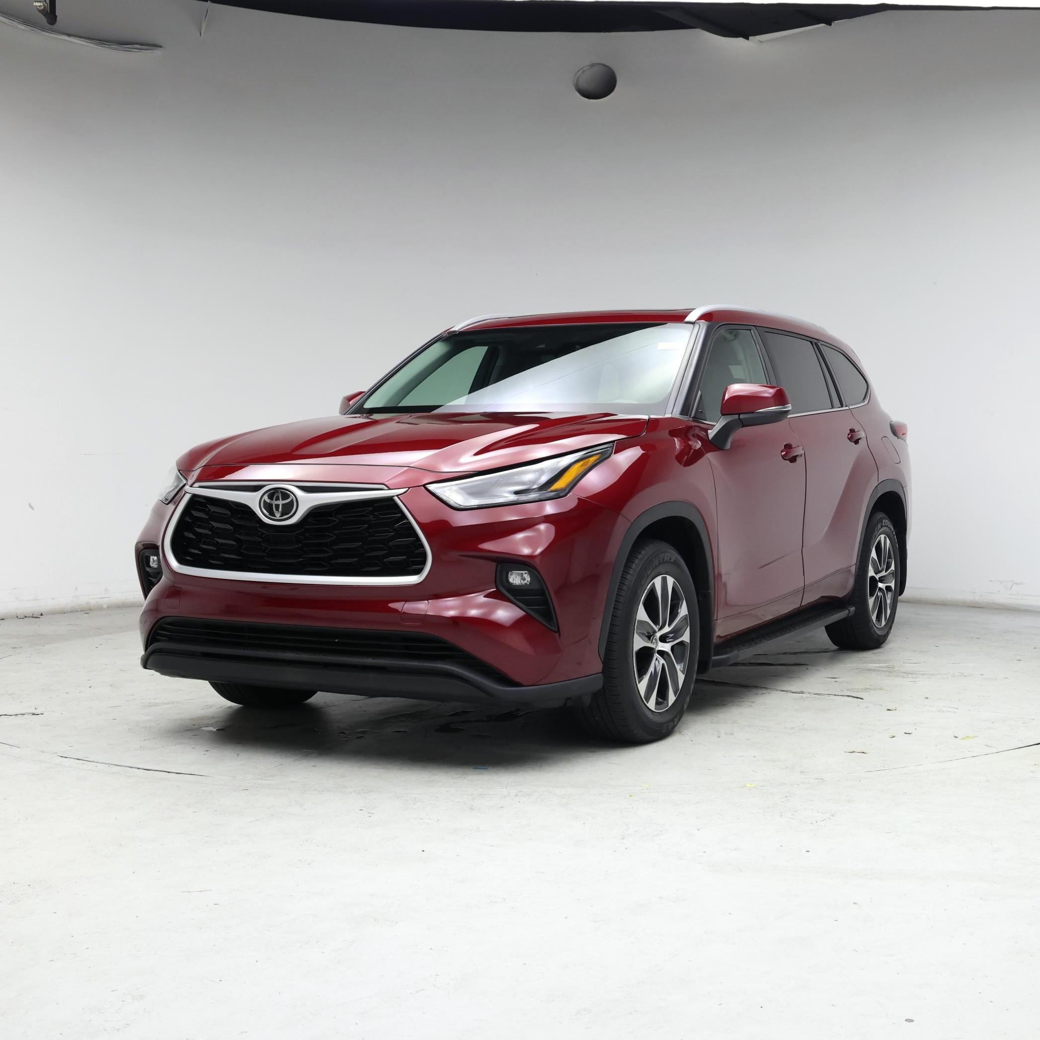 Thumbnail: 2022 Toyota Highlander - 4
