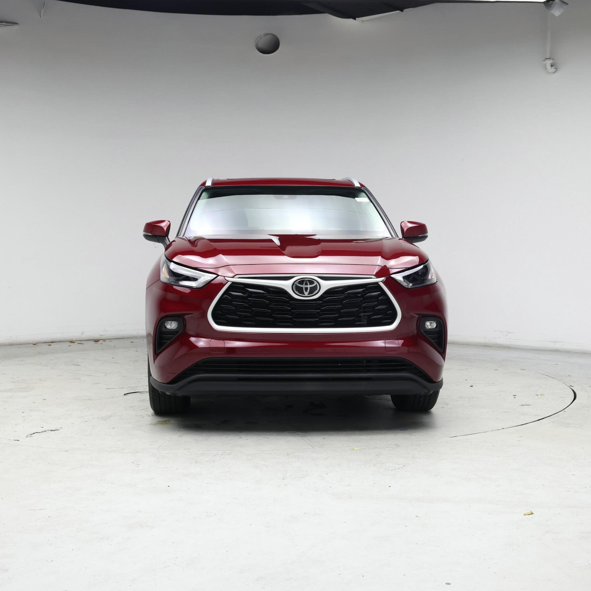 Thumbnail: 2022 Toyota Highlander - 5