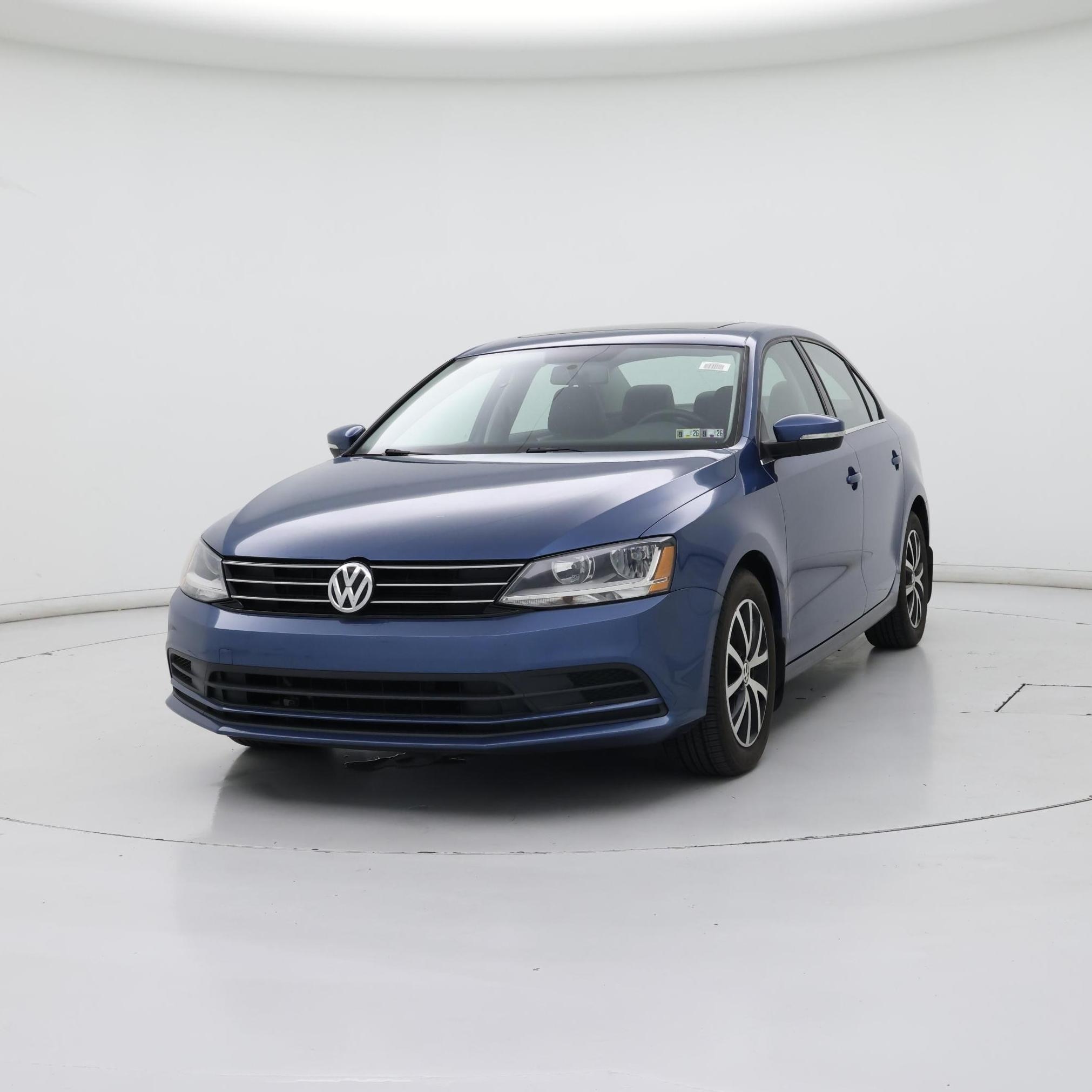 Thumbnail: 2017 Volkswagen Jetta - 4