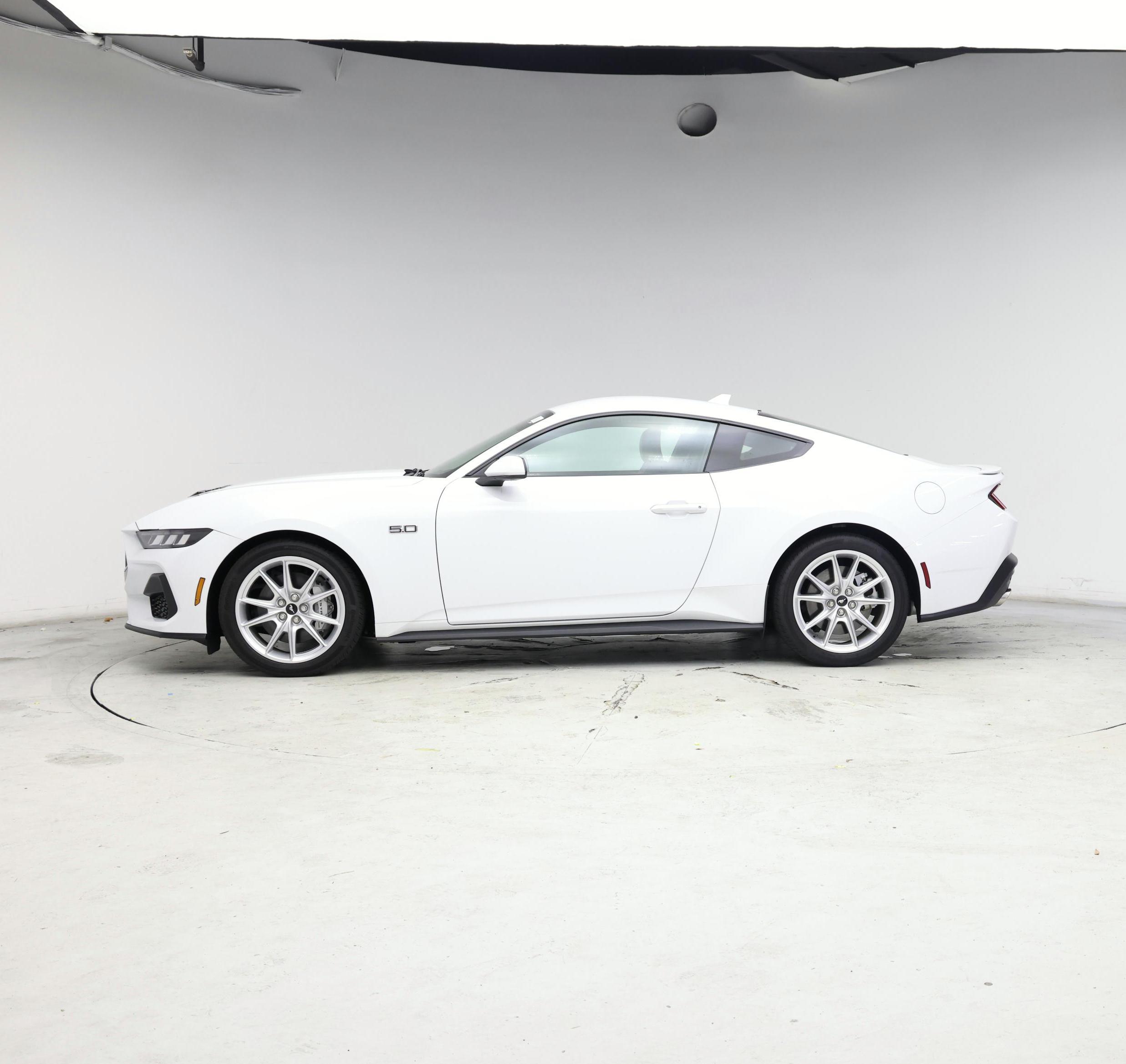 Thumbnail: 2025 Ford Mustang - 3
