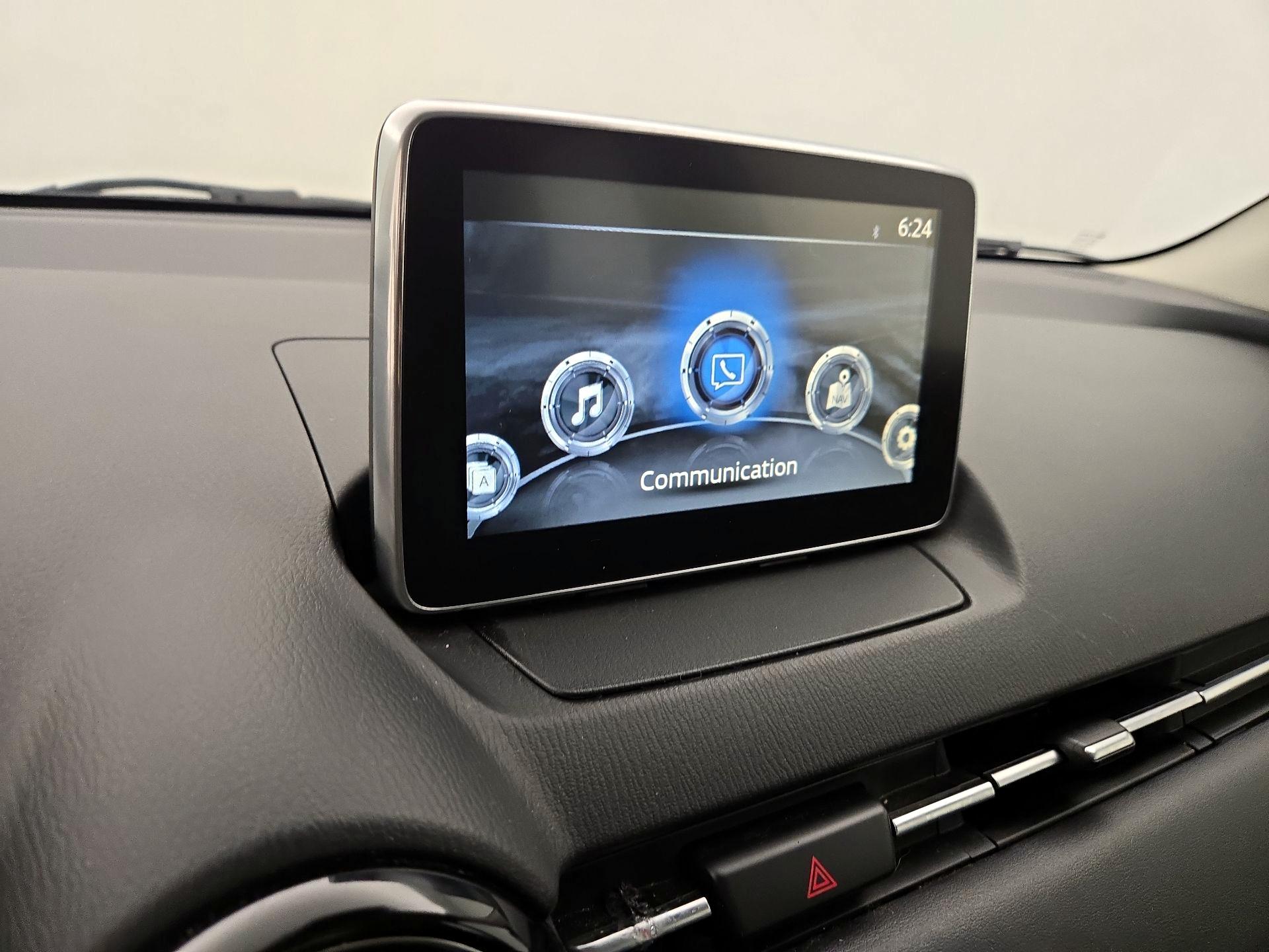 Thumbnail: 2017 Toyota Yaris iA - 15