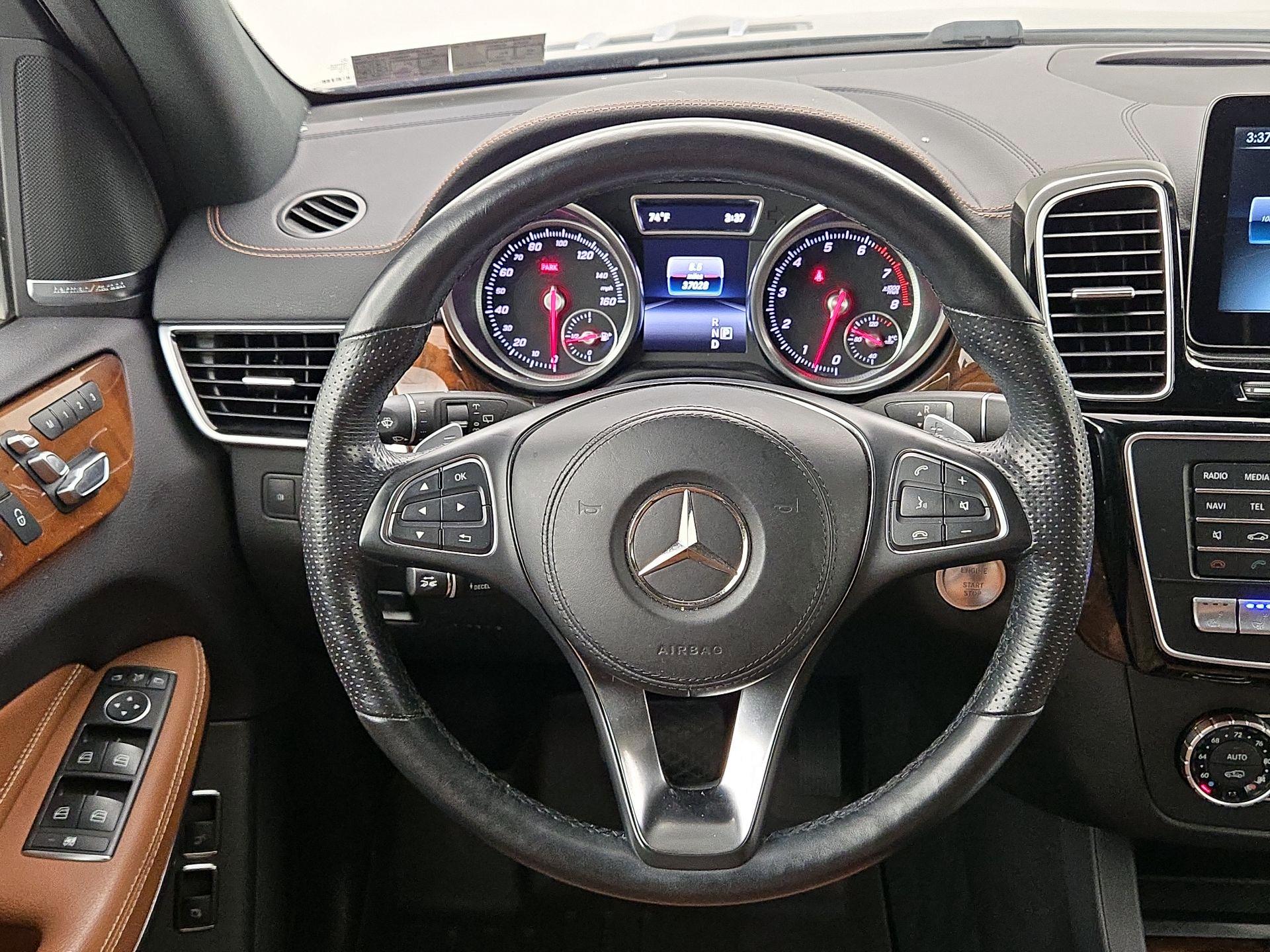 Thumbnail: 2017 Mercedes-Benz GLS - 10