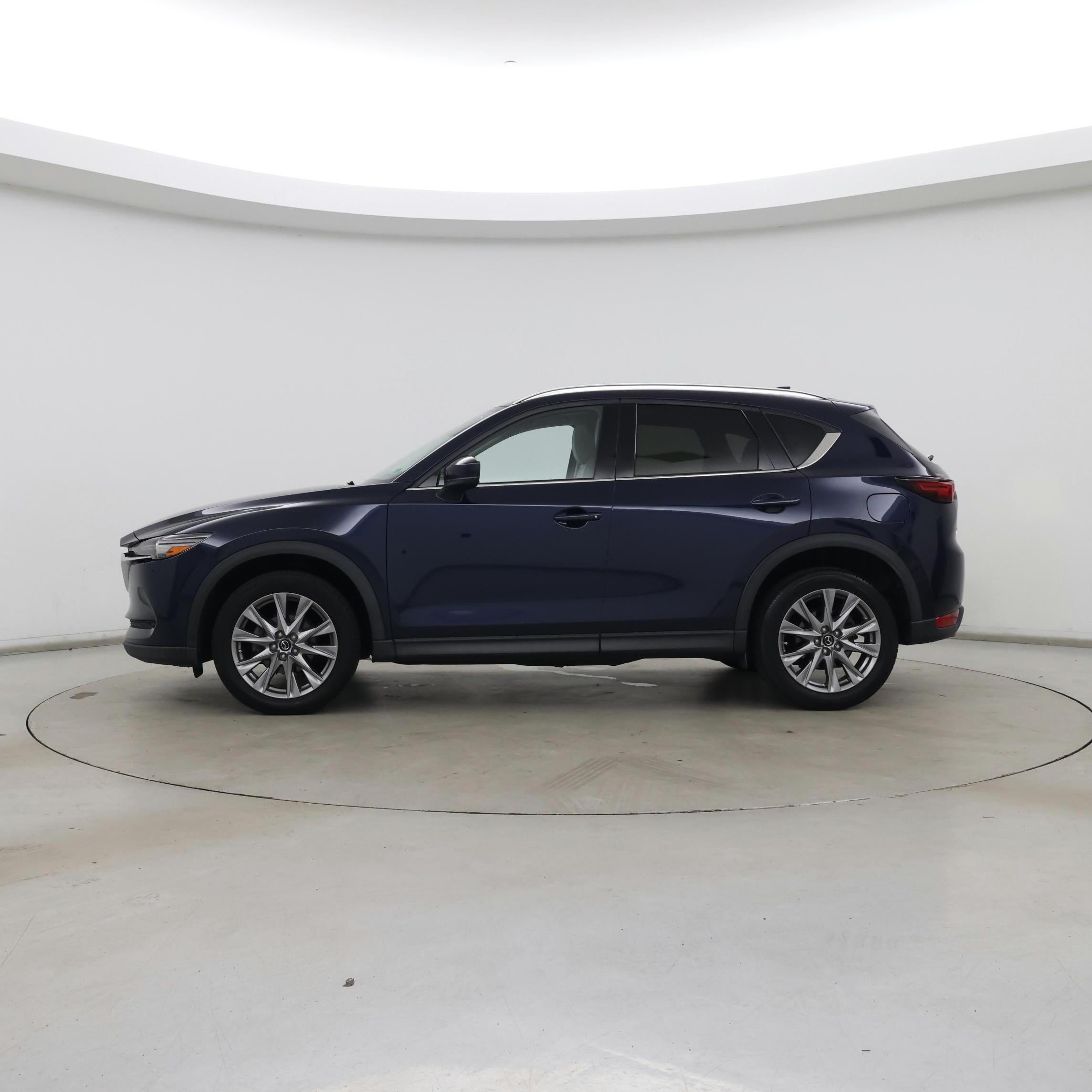Thumbnail: 2020 Mazda CX-5 - 3