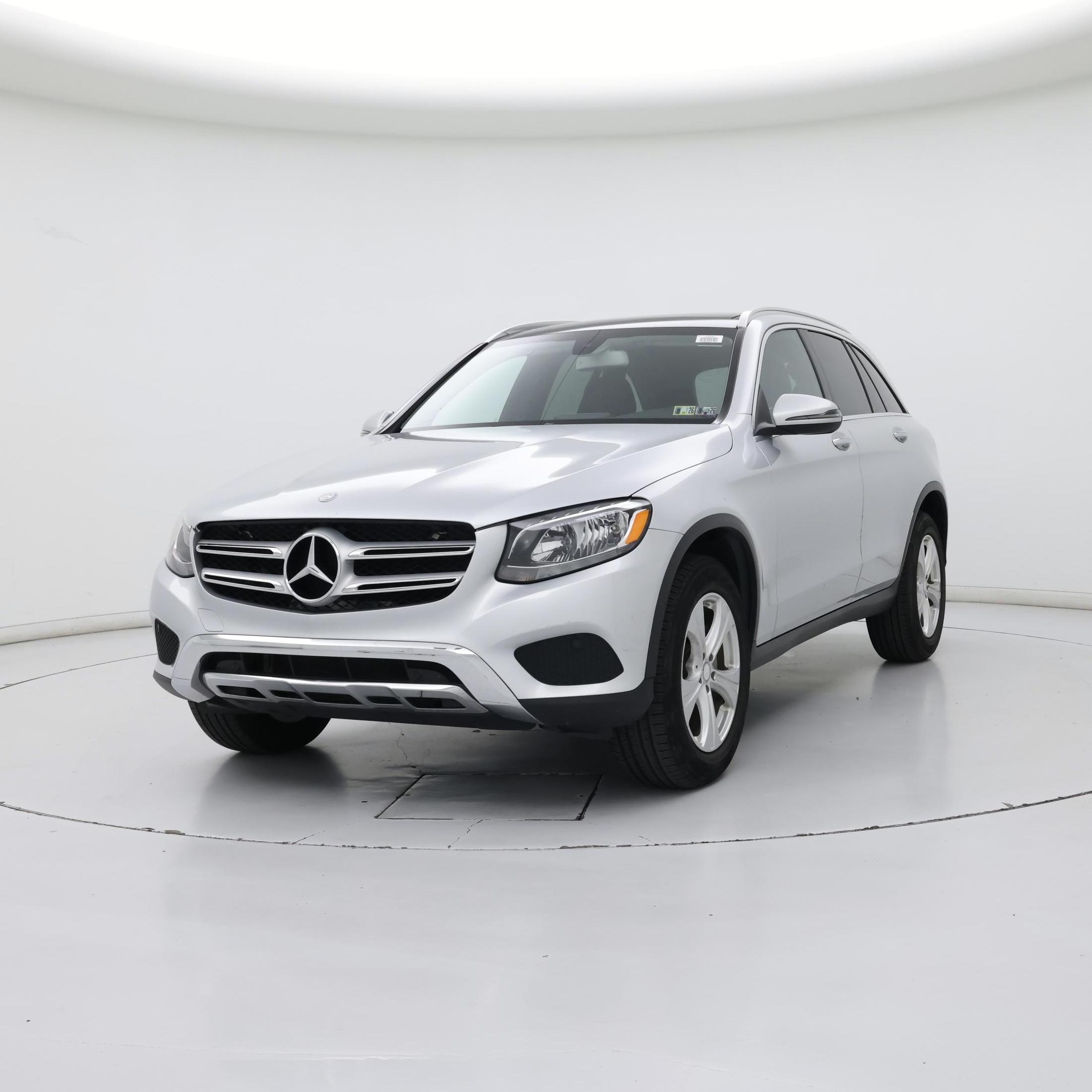 Thumbnail: 2016 Mercedes-Benz GLC - 4