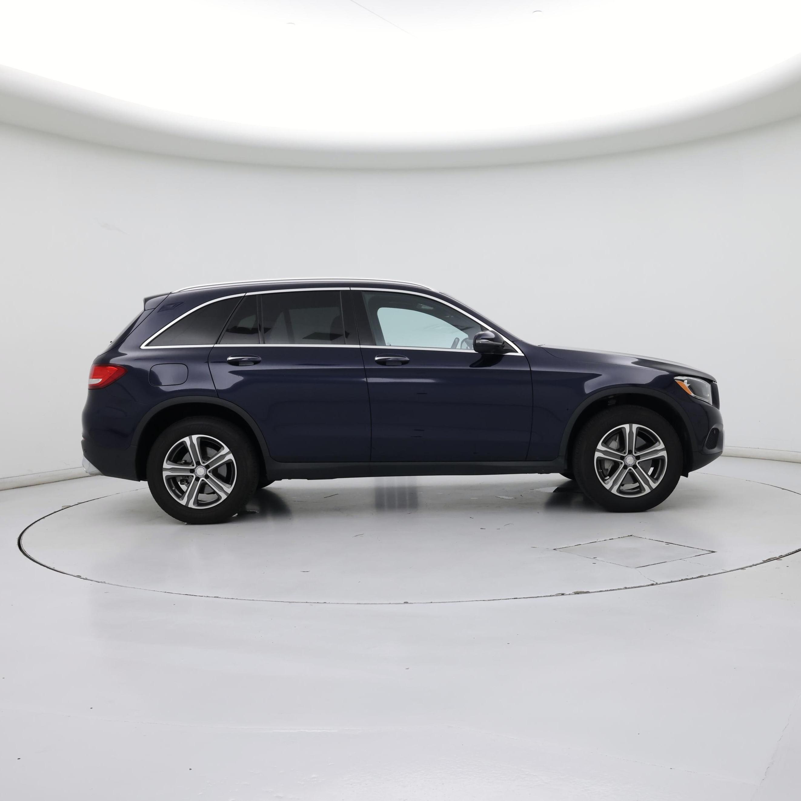 Thumbnail: 2017 Mercedes-Benz GLC - 7