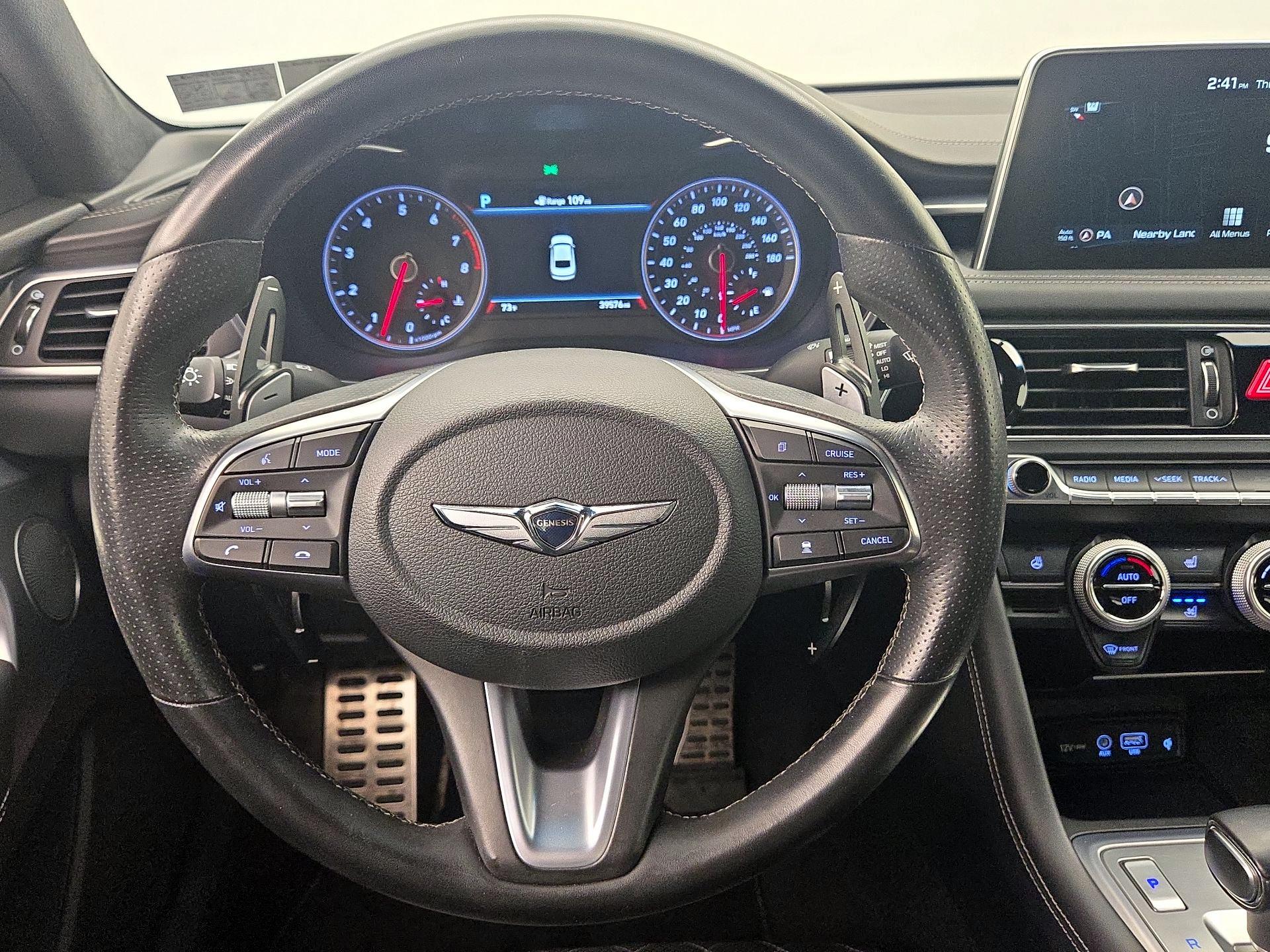 Thumbnail: 2019 Genesis G70 - 10