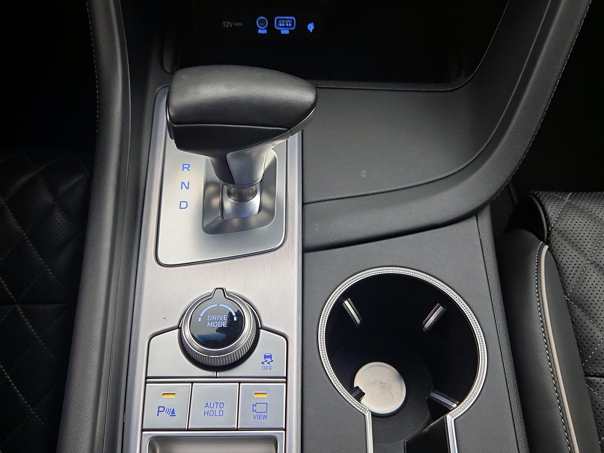 Thumbnail: 2019 Genesis G70 - 17