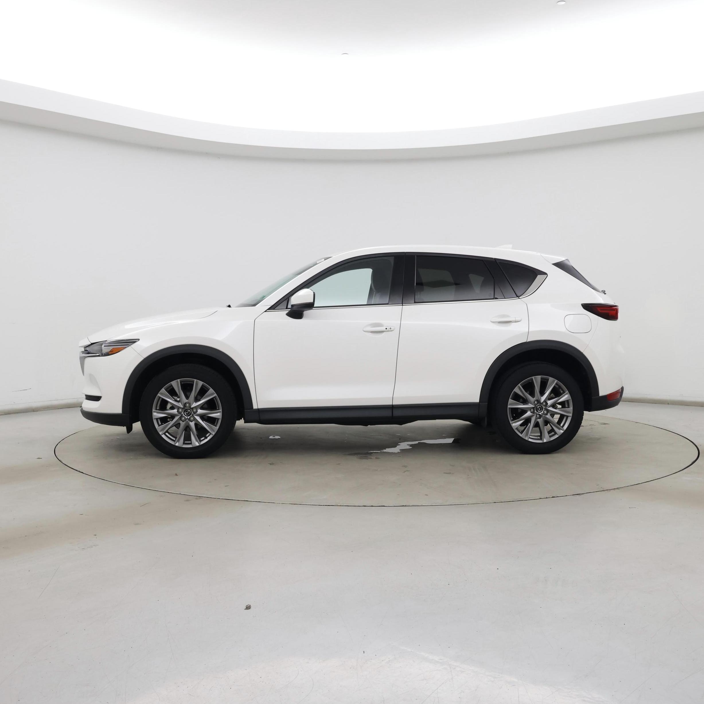 Thumbnail: 2021 Mazda CX-5 - 3