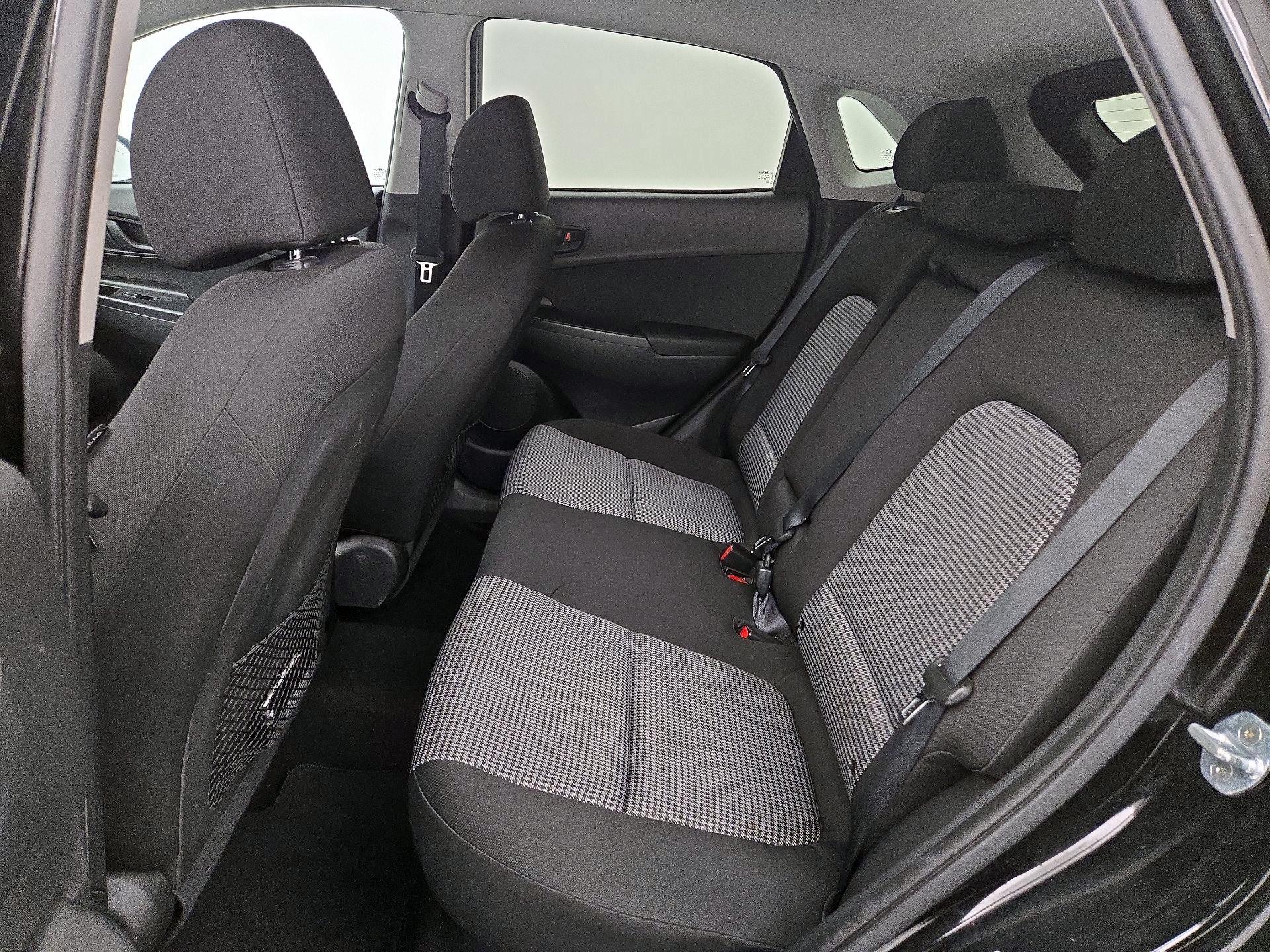 Thumbnail: 2020 Hyundai Kona - 19