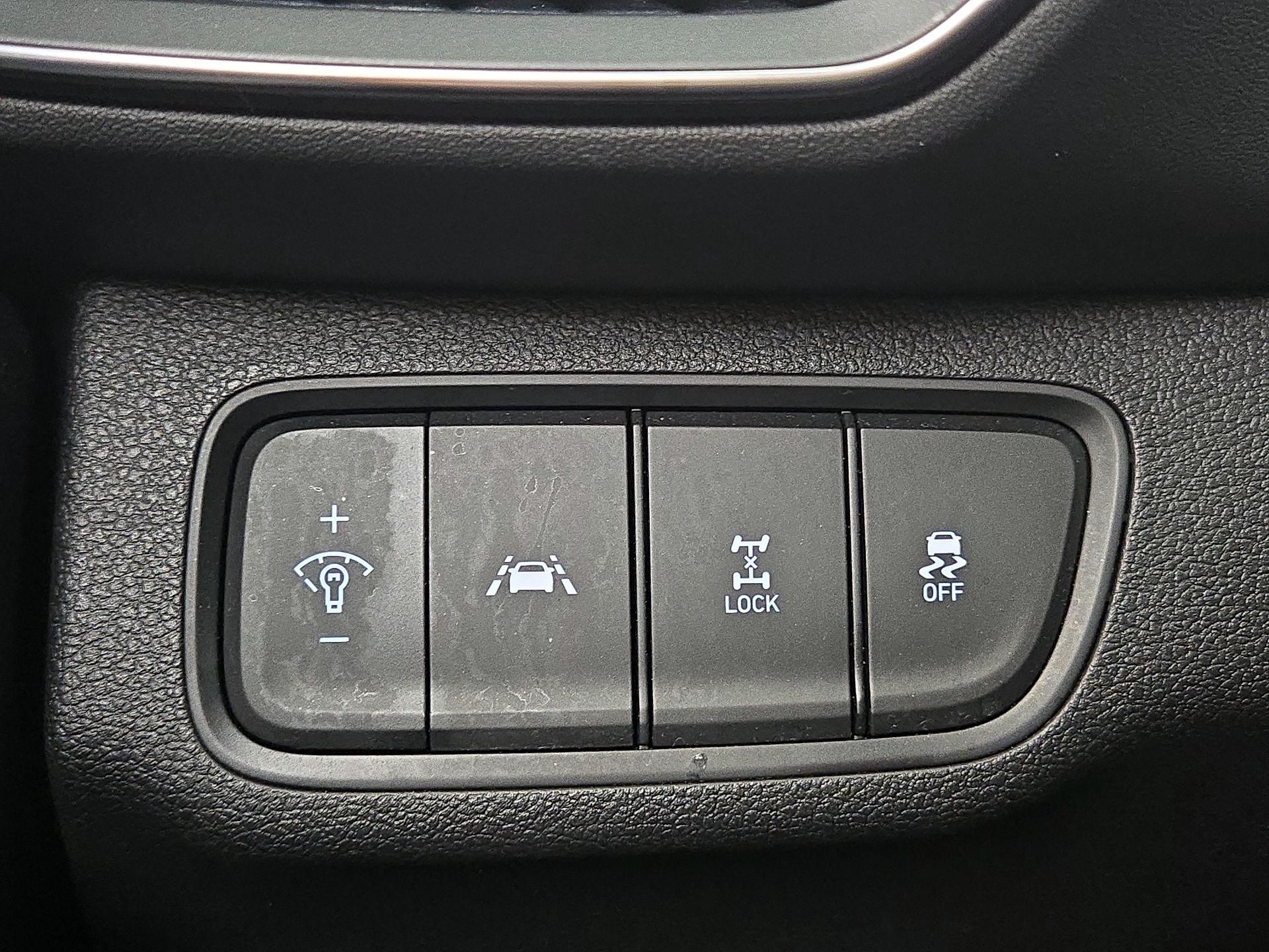 Thumbnail: 2020 Hyundai Santa Fe - 13