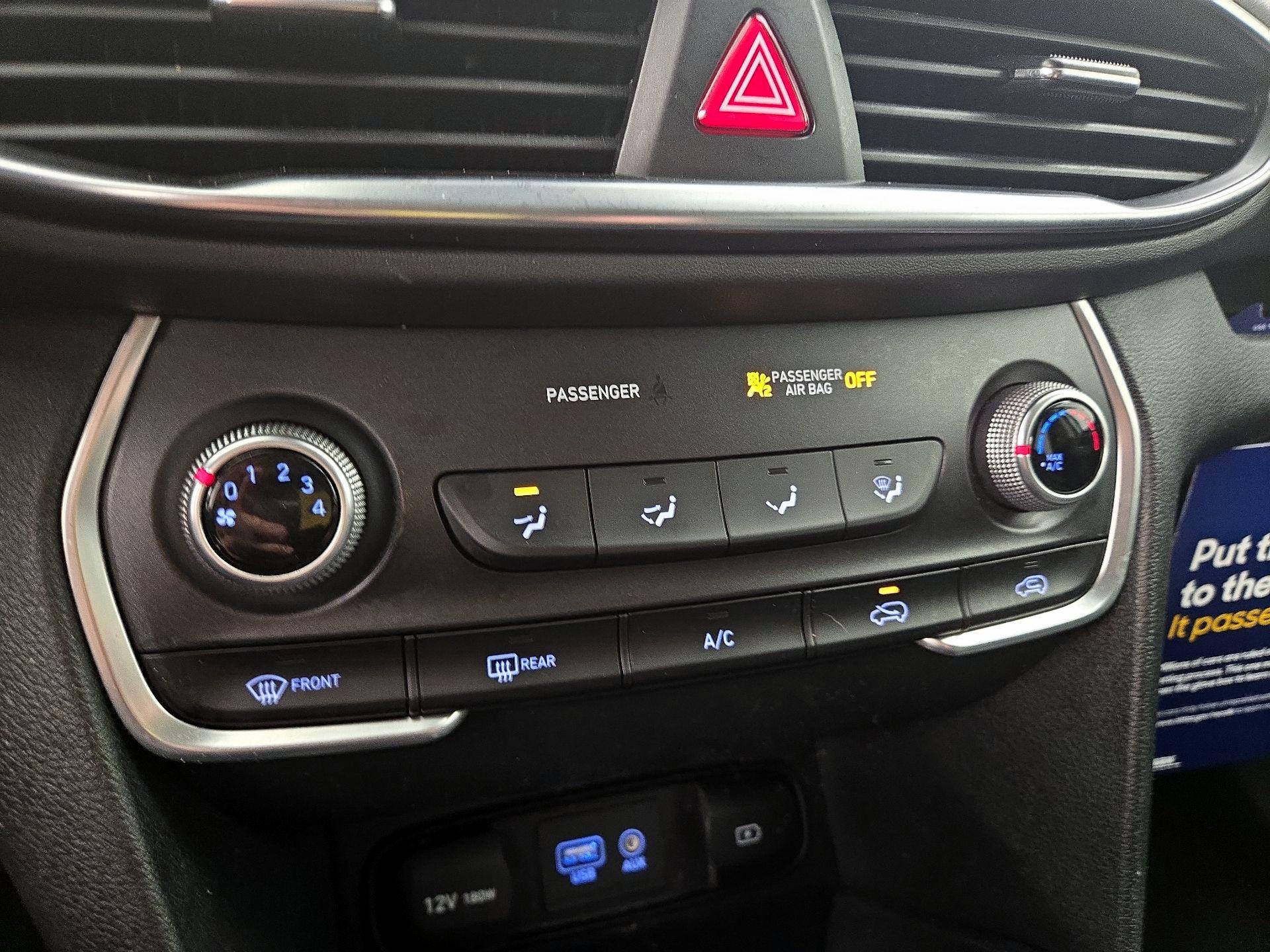 Thumbnail: 2020 Hyundai Santa Fe - 16