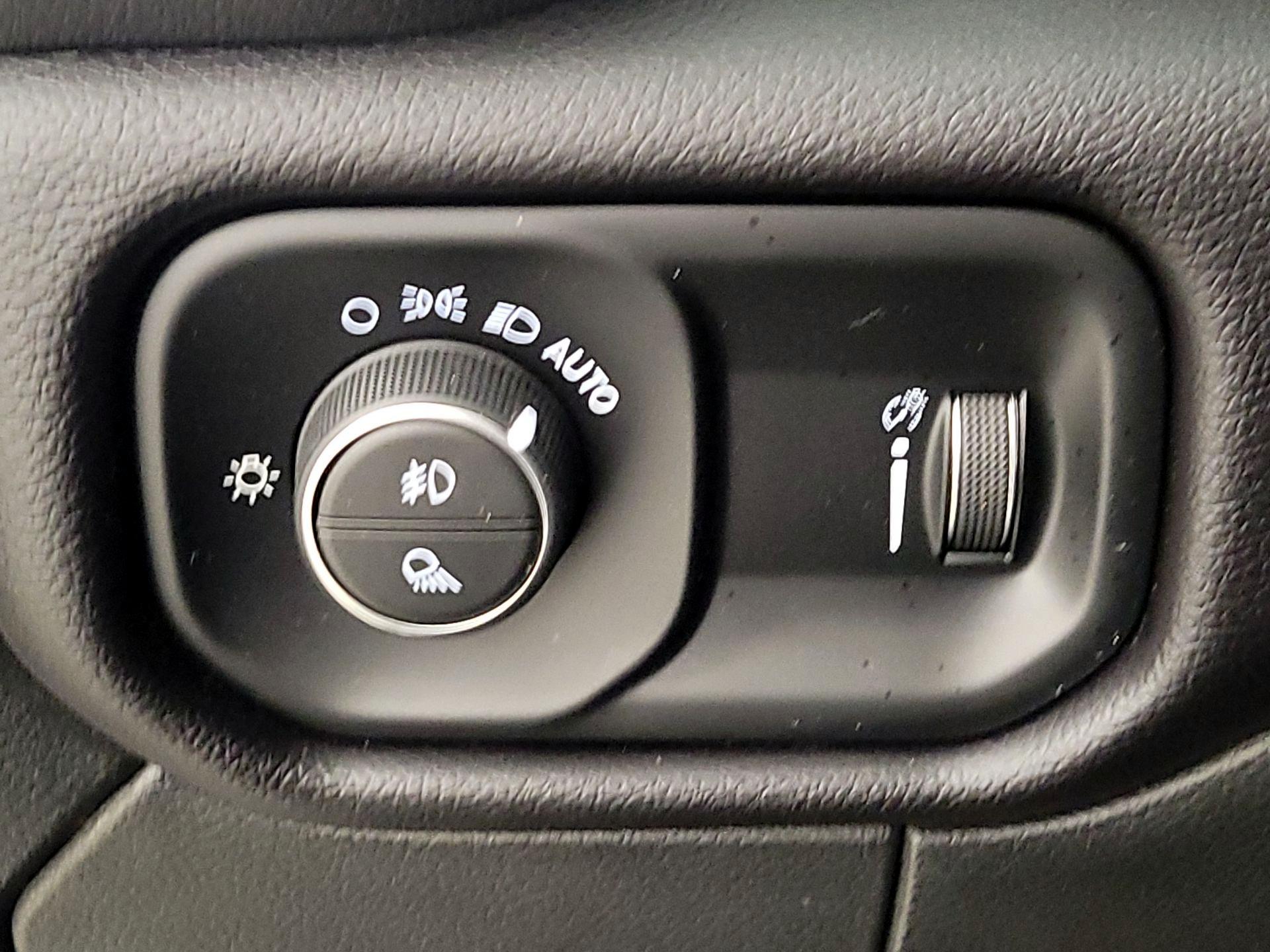 Thumbnail: 2021 RAM 2500 - 13