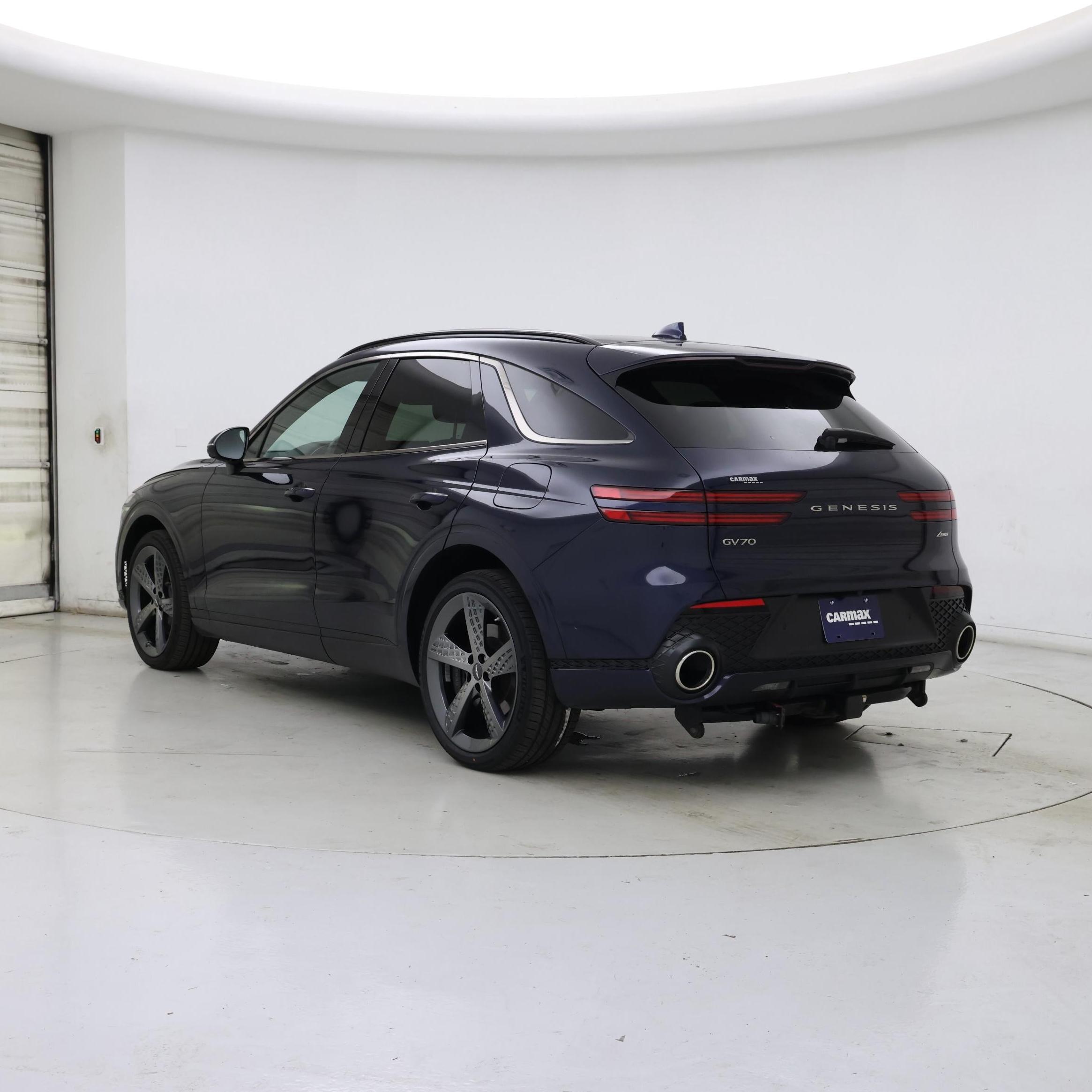 Thumbnail: 2023 Genesis GV70 - 2